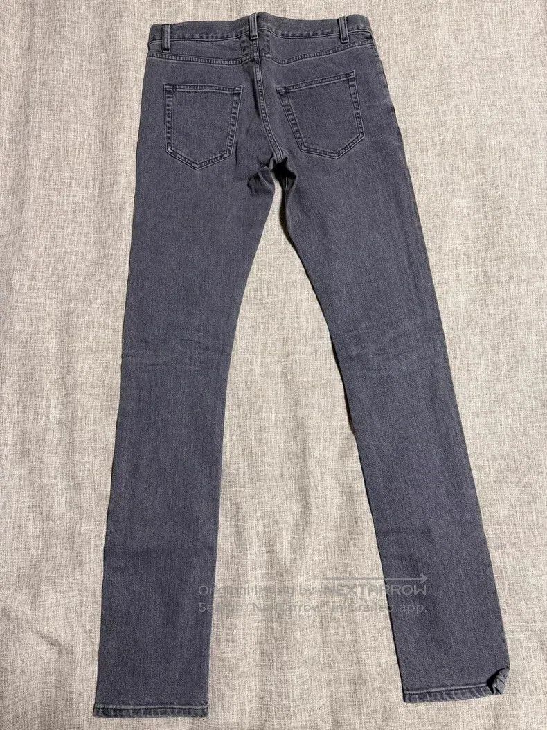 Saint Laurent Paris Saint Laurent Paris Distressed Washed Jeans Size US 30 / EU 46 - 2 Thumbnail