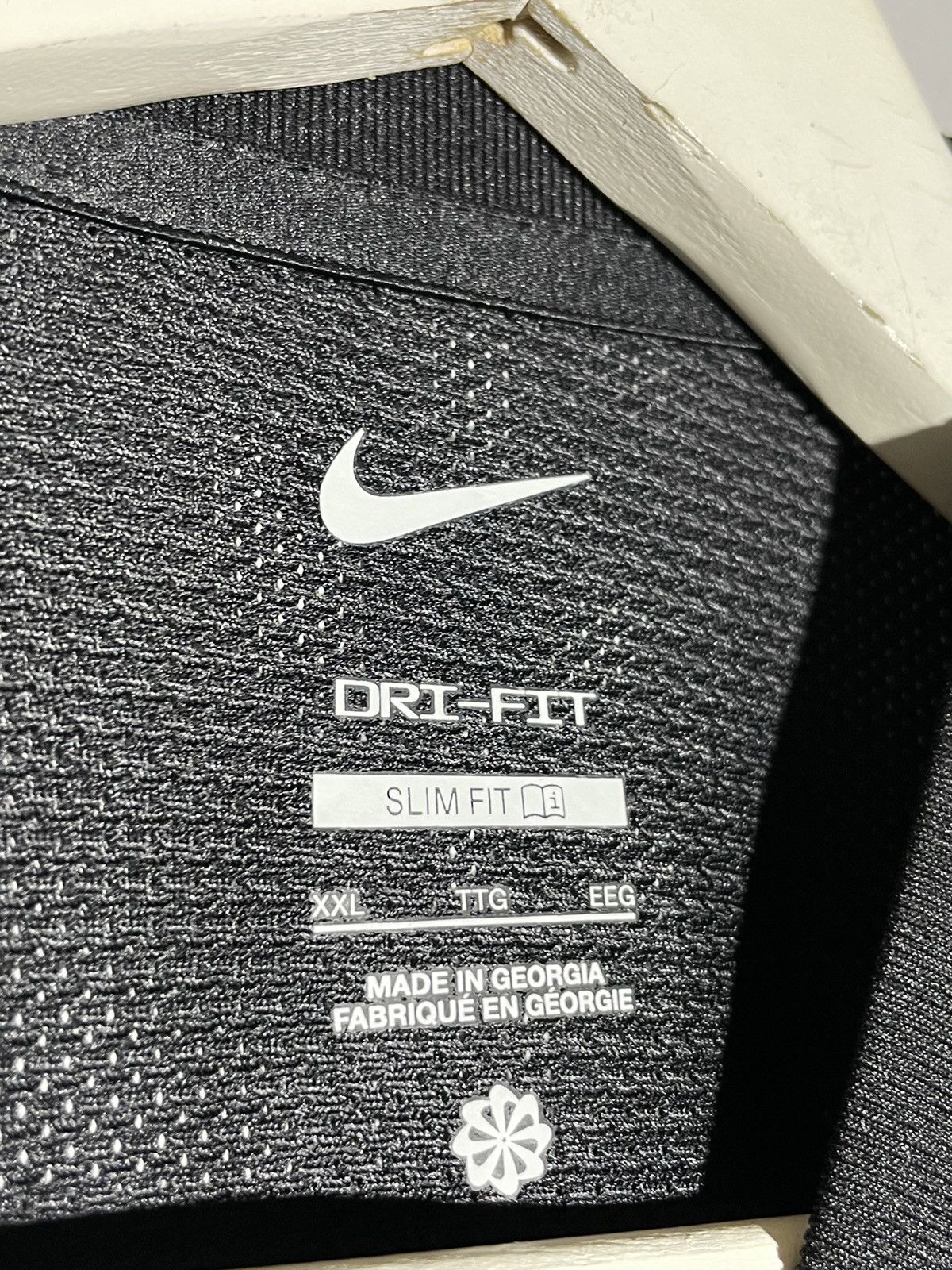 Nike #9 Benzema Al-Ittihad Nike 2023/24 Away NWT Football Shirt Size US XXL / EU 58 / 5 - 11 Thumbnail