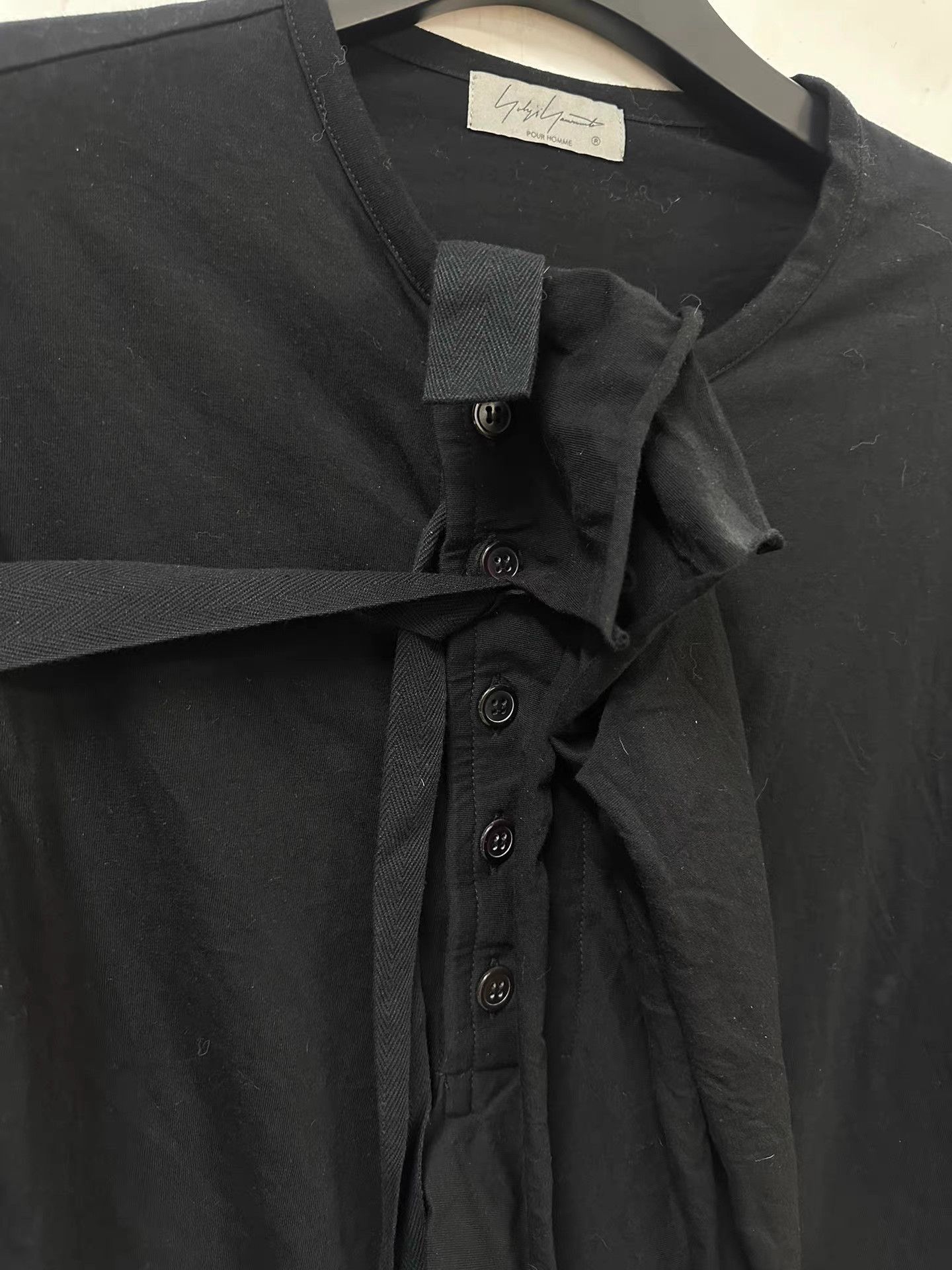 Yohji Yamamoto Black Long Sleeve Shirt with Front Tie Detail Size US L / EU 52-54 / 3 - 3 Thumbnail