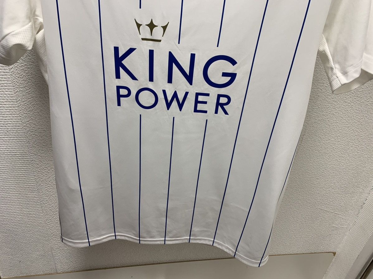 Puma Leicester city puma soccer jersey L sz Size US L / EU 52-54 / 3 - 3 Thumbnail