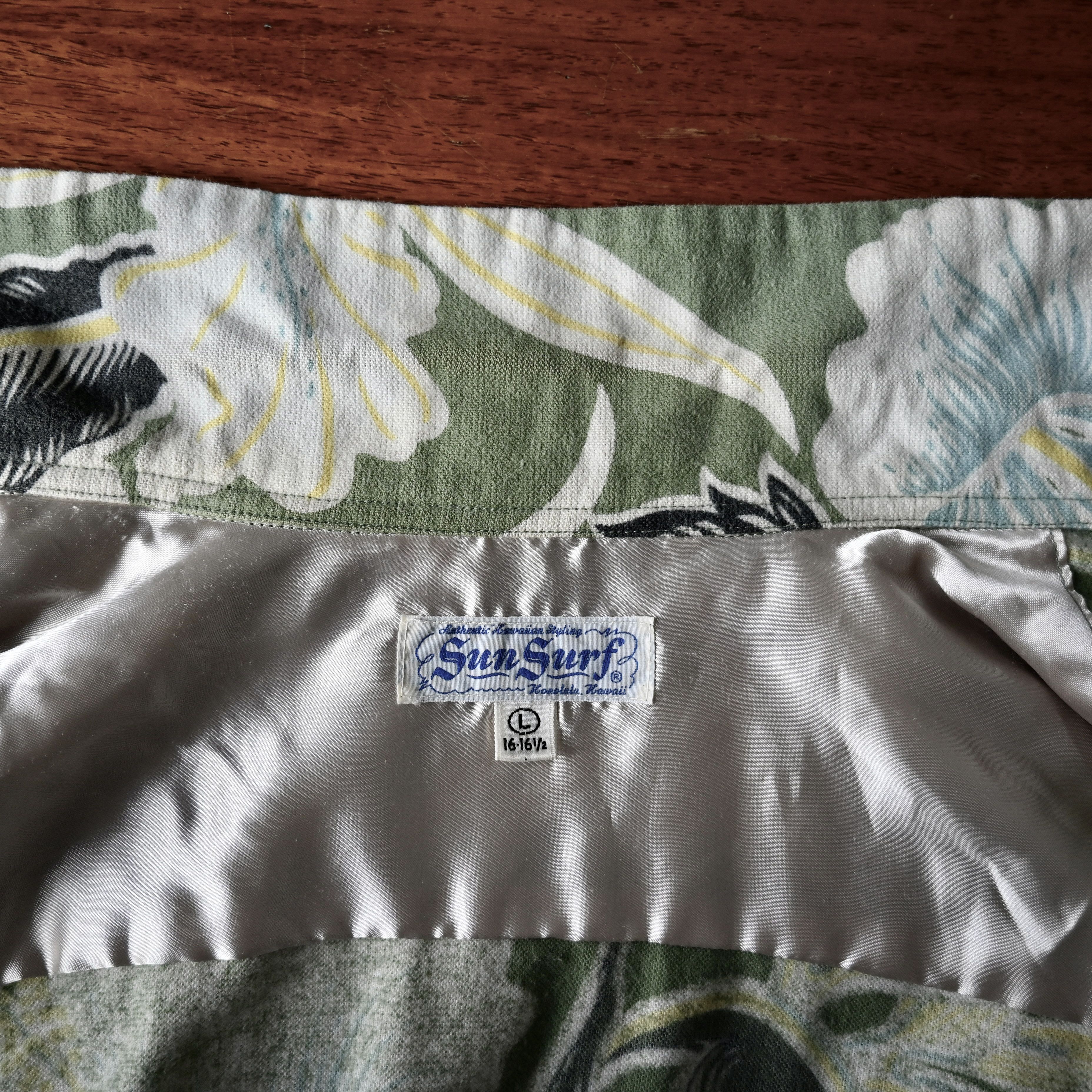 Sun Surf SUN SURF oriental botany flannel Hawaiian shirt, size L Size US L / EU 52-54 / 3 - 15 Thumbnail