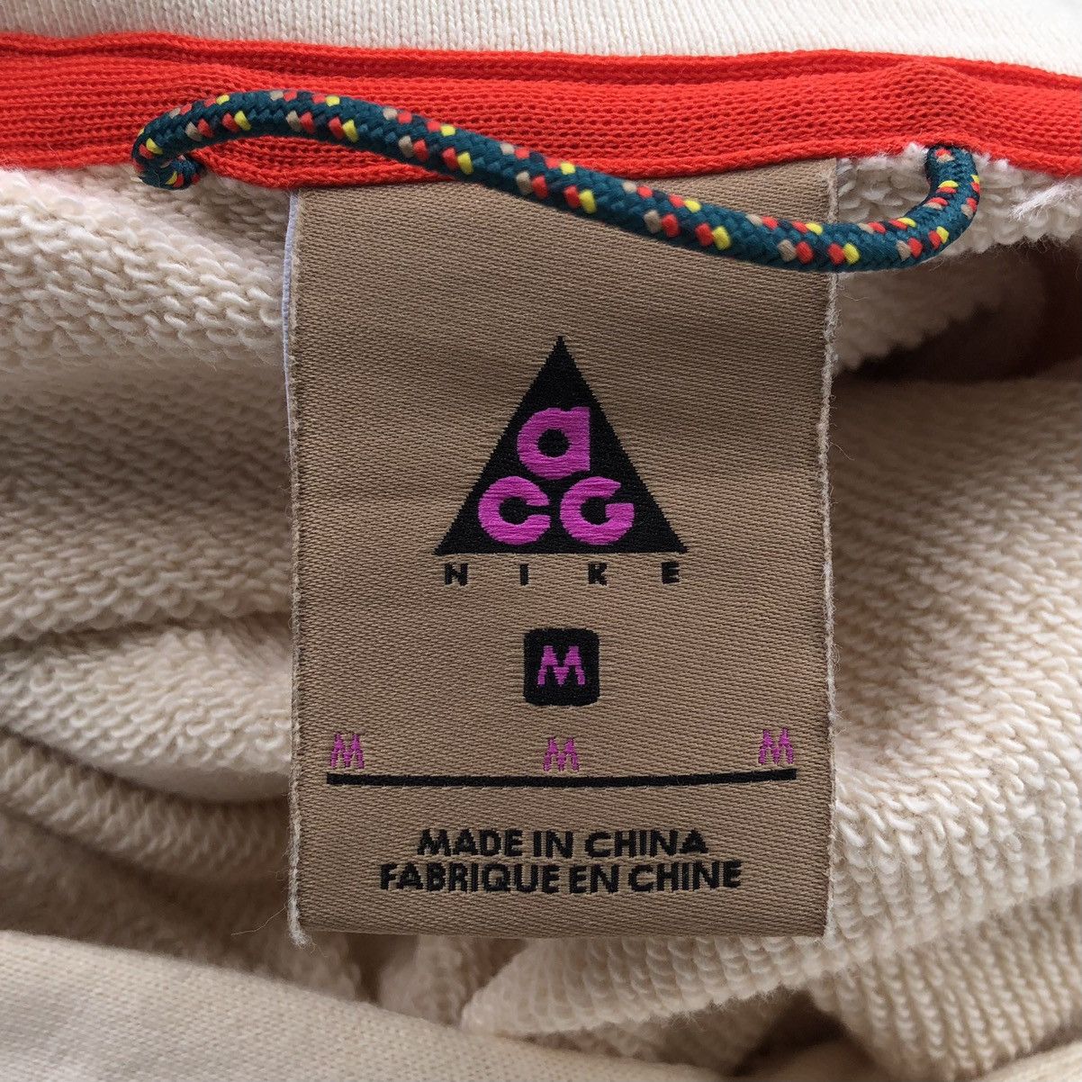 Nike ACG Nike ACG NSW Hoodie Adult Small Ivory Sweatshirt Size US M / EU 48-50 / 2 - 11 Thumbnail