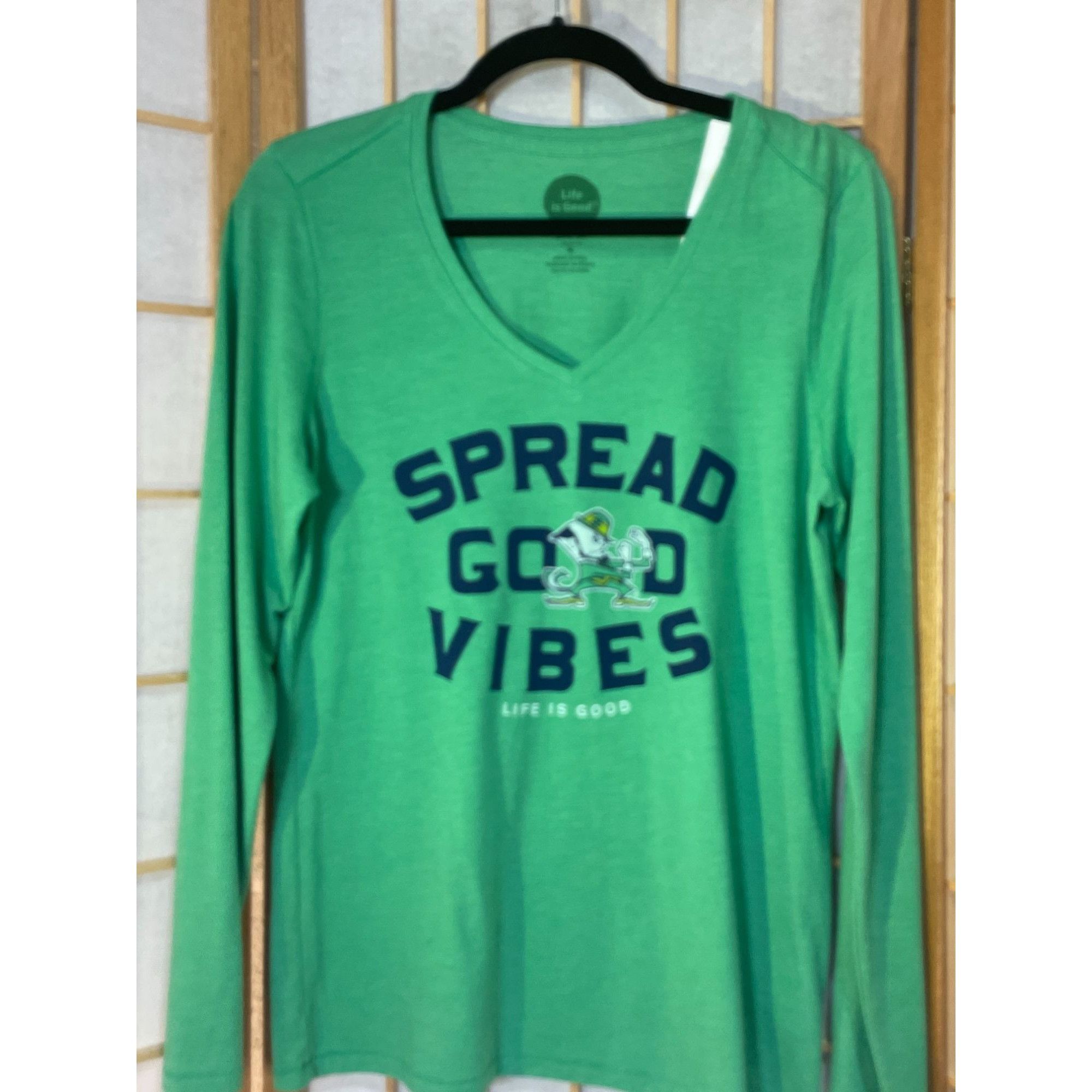 Life is Good NWT Life is Good Med Notre Dame L/S Tee Size M / US 6-8 / IT 42-44 - 2 Thumbnail