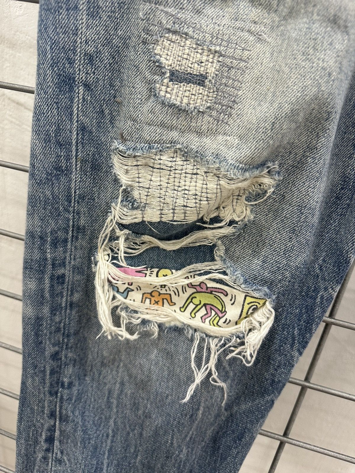 Keith Haring Rare Beautiful Keith Haring X American Eagle Patchwork Jeans Size US 32 / EU 48 - 9 Thumbnail