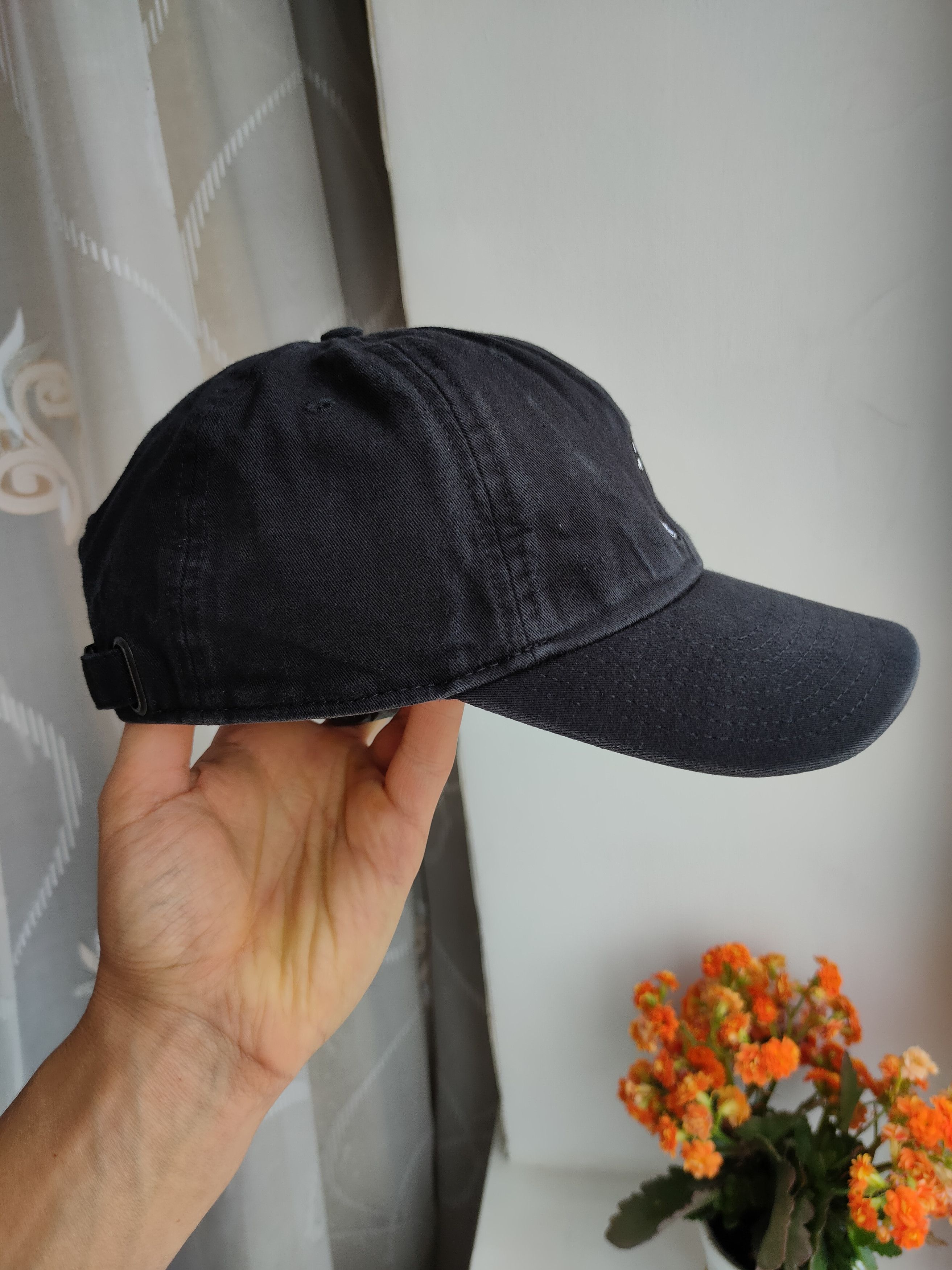 Gentle Monster Vintage Nervous Dad Hat Tope Black Cap Monster Logo Cap Size ONE SIZE - 5 Thumbnail