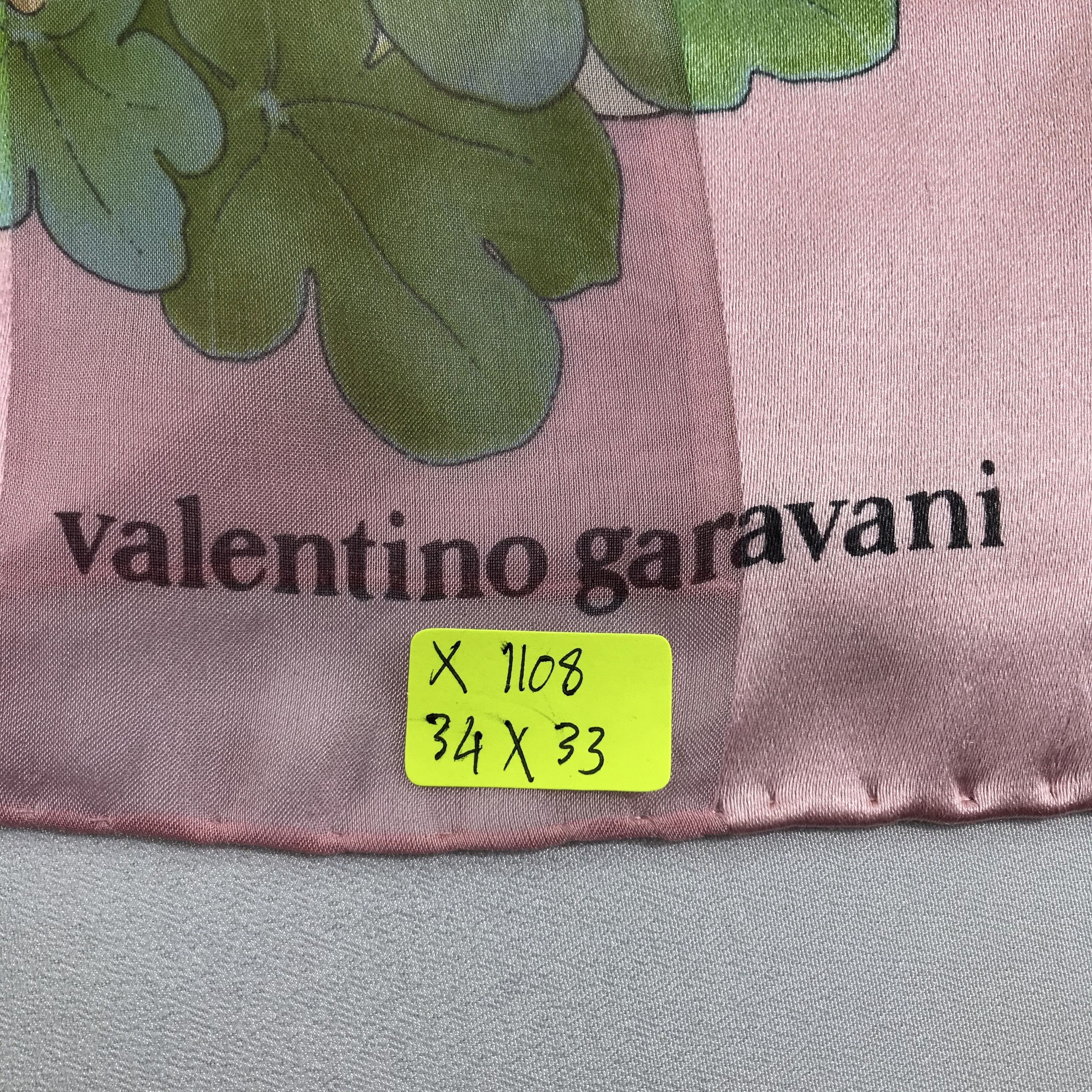Vintage Vintage Valentino Garavani Silk Scarf Size ONE SIZE - 7 Thumbnail
