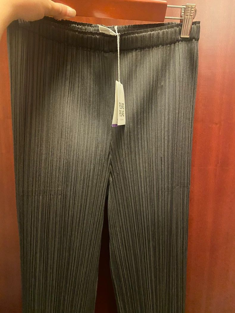 Issey Miyake Issey Miyake size:2 Charcoal grey pleated straight-leg pan Size 31" - 2 Thumbnail