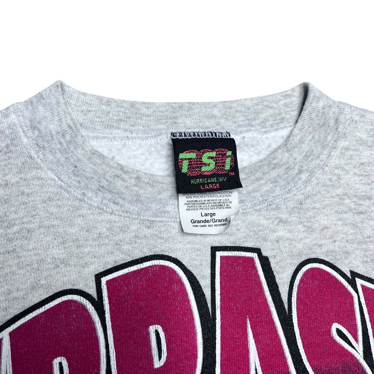 NCAA Vintage 1990s NCAA Nebraska Cornhuskers Spell Out Sweatshirt Size US L / EU 52-54 / 3 - 3 Thumbnail