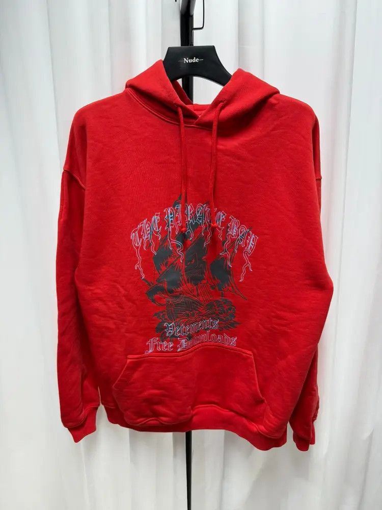 Vetements Vetement 20AW World Tour Hoodie Size US XS / EU 42 / 0 - 1 Thumbnail