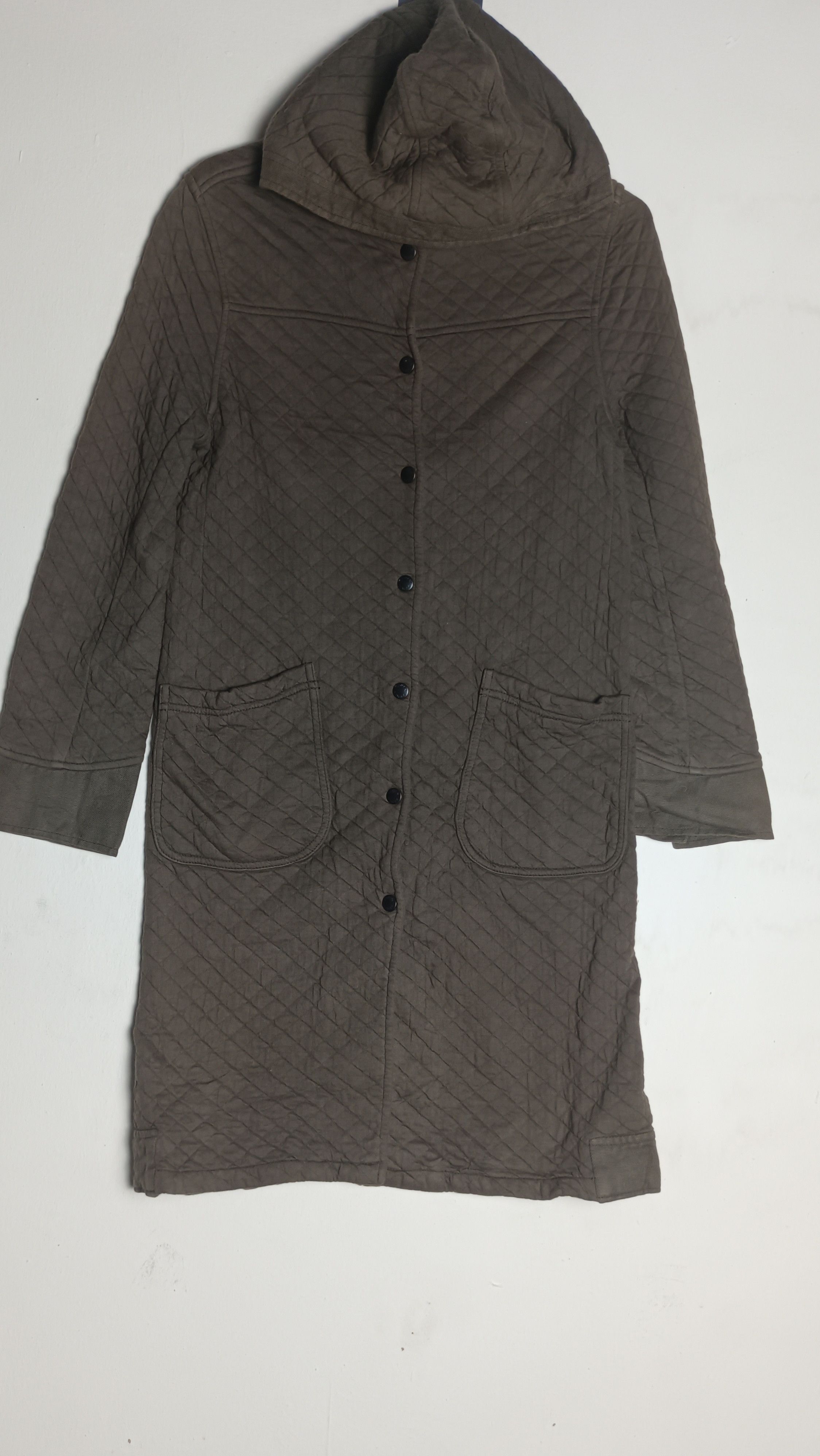 Designer Armen Women's Quilted French Hooded Coat Size S / US 4 / IT 40 - 1 Thumbnail