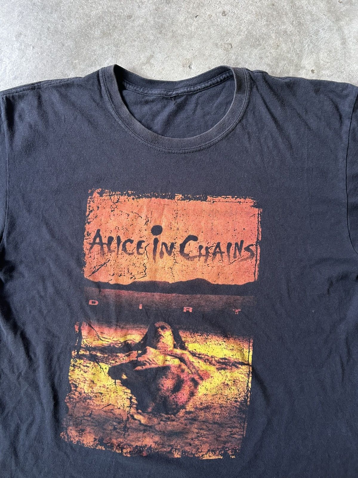 Band Tees Y2K Alice in Chains Dirt Shirt Size US L / EU 52-54 / 3 - 4 Thumbnail