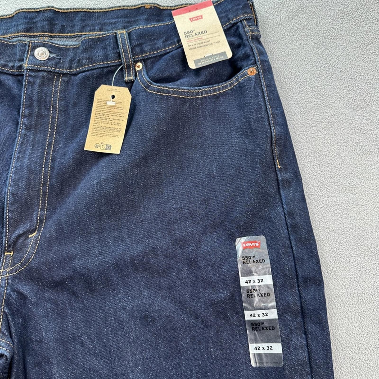 Levi's Levis 550 Relaxed Mens Jeans 42x32 Blue High Rise Dark Wash Size US 42 / EU 58 - 5 Thumbnail