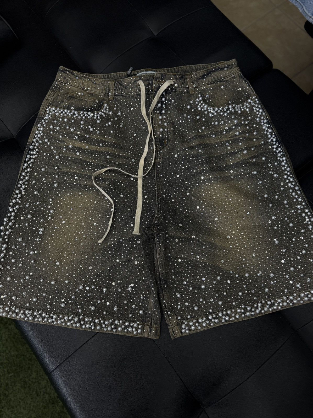 Vale Vale Valley Denim Blue Rhinestone Shorts Size 36 (NEW) Size US 36 / EU 52 - 1 Thumbnail