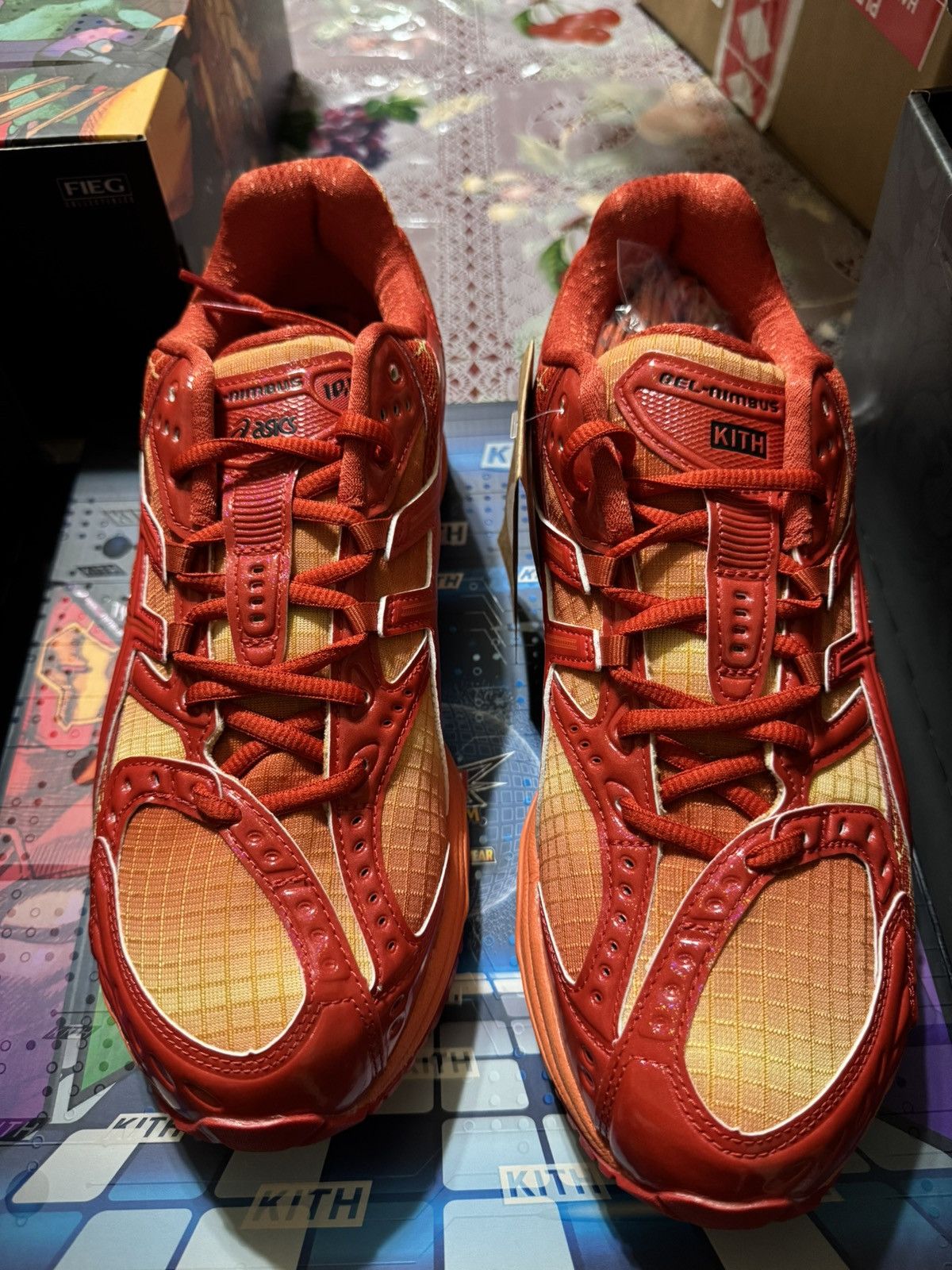 Asics × Kith Kith Marvel vs. Capcom Iron Man vs. Mega Man Size US 10 / EU 43 - 2 Thumbnail