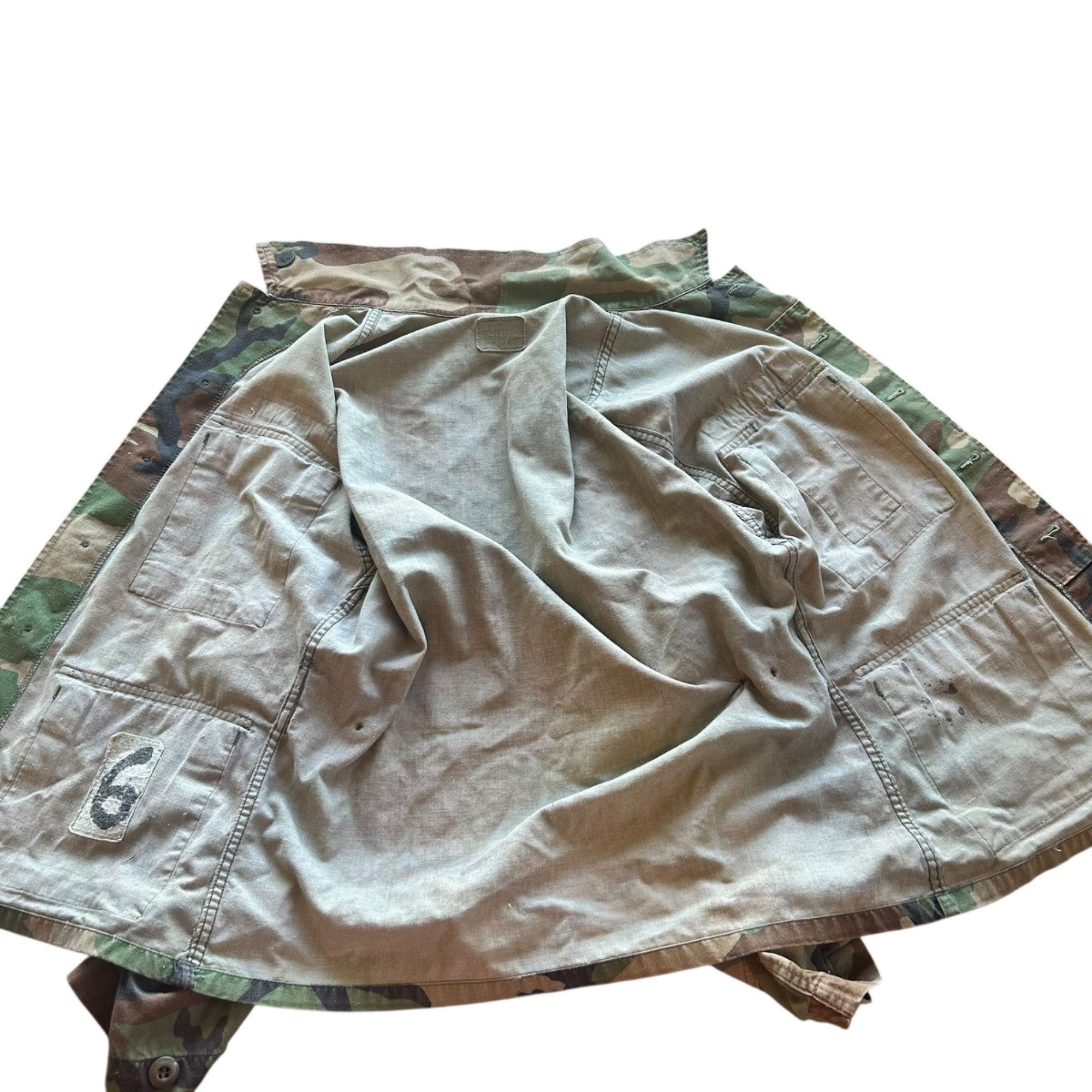 Vintage Vintage US Army Camo Utilitarian Military Short Jacket XS Size US XS / EU 42 / 0 - 3 Thumbnail