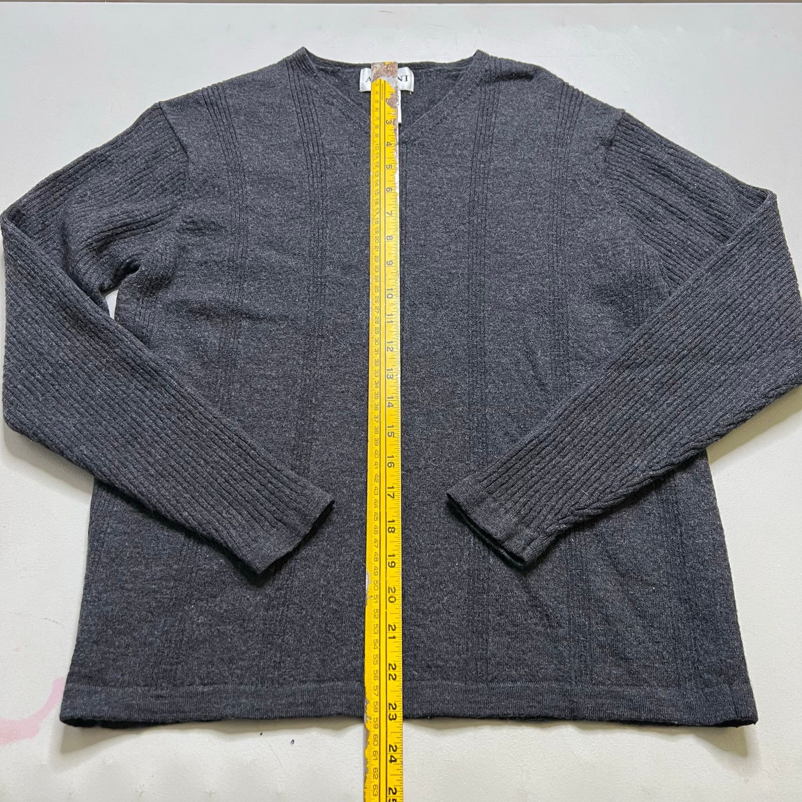 Alfani Alfani Sweater Womens M Gray Merino Wool Mark Ribbed V-neck Size US M / EU 48-50 / 2 - 4 Thumbnail