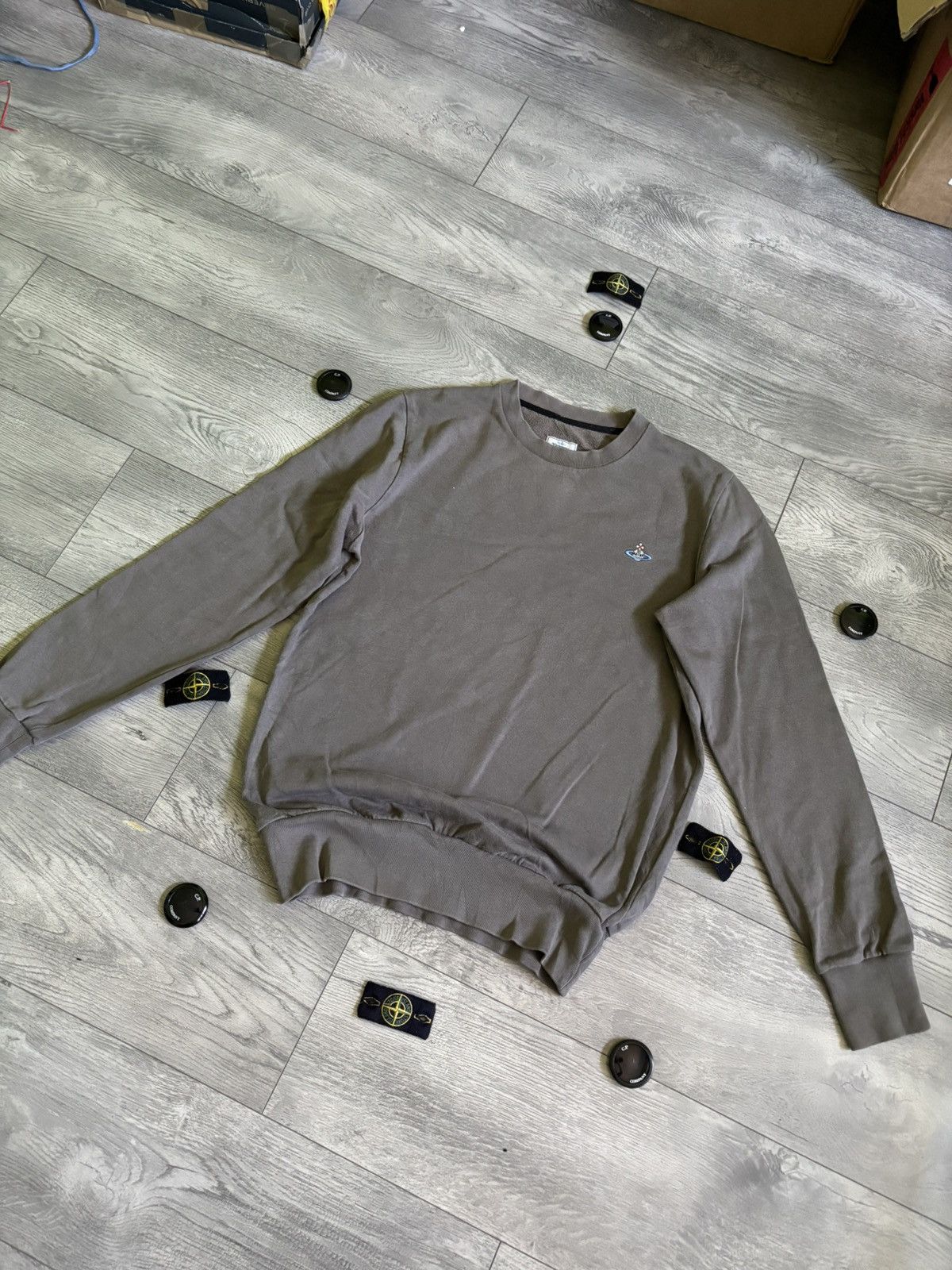 Vivienne Westwood Crewneck Vivienne Westwood rare cw italy Size US M / EU 48-50 / 2 - 1 Thumbnail