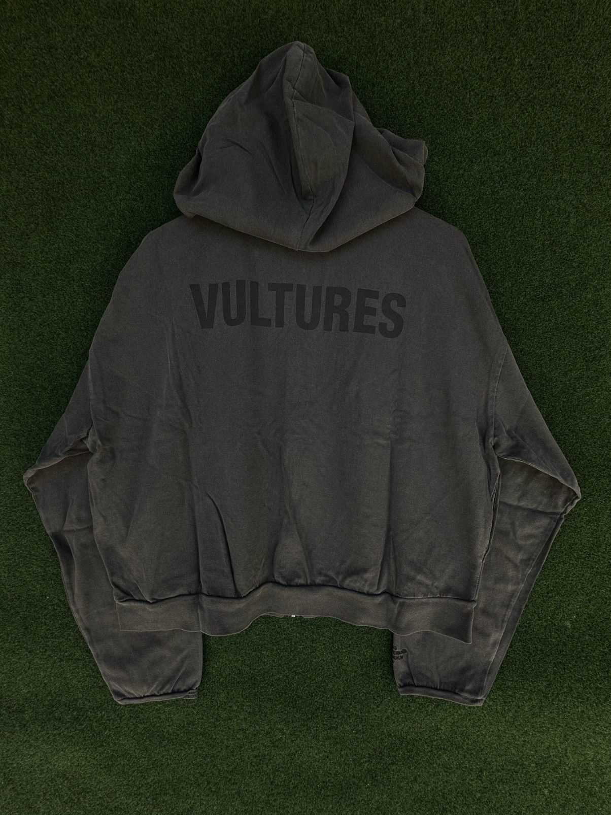 Kanye West VULTURES Listening Experience Korea Exclusive Hoodie Size US S / EU 44-46 / 1 - 3 Thumbnail