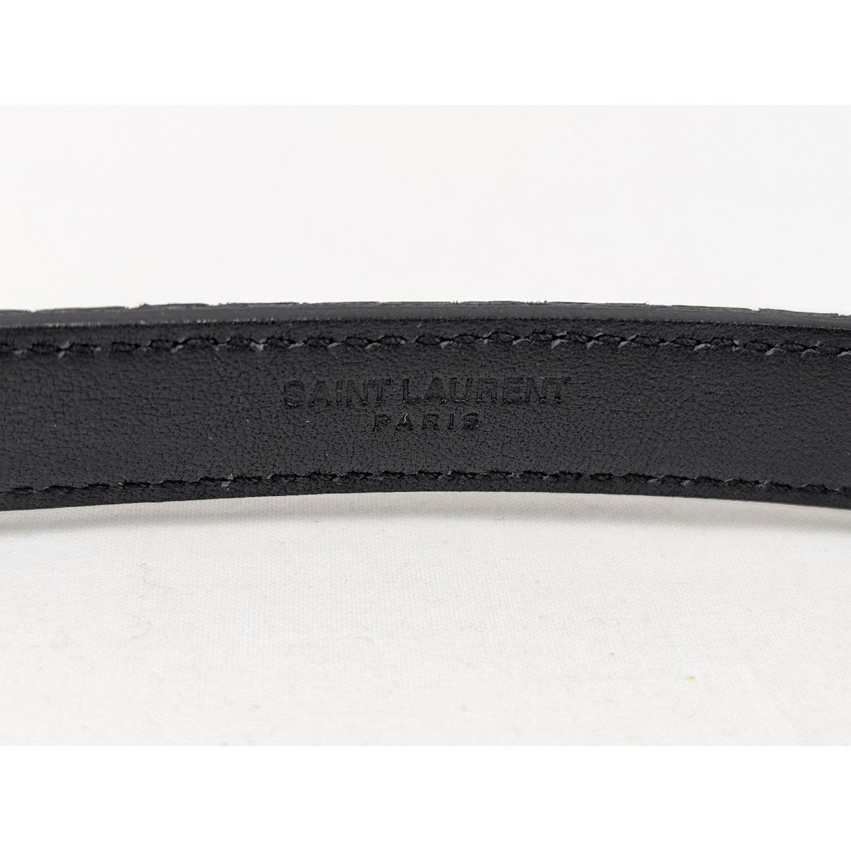 Saint Laurent Paris o1rshd1 Size: 100 / Embossed Leather Buckle Belt in Black Size 40 - 7 Thumbnail