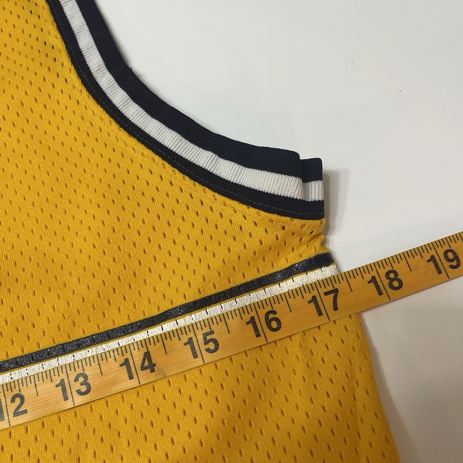 Champion VTG 70s Champion Michigan Wolverine Jersey M USA Made S076 Size US M / EU 48-50 / 2 - 7 Thumbnail