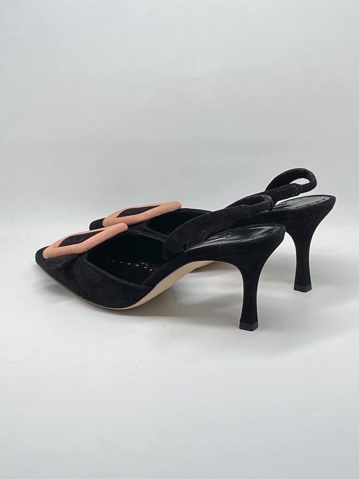 Manolo Blahnik Manolo Blahnik Maysli Suede Buckle Slingback Pumps size 36 Size US 6 / IT 36 - 10 Thumbnail