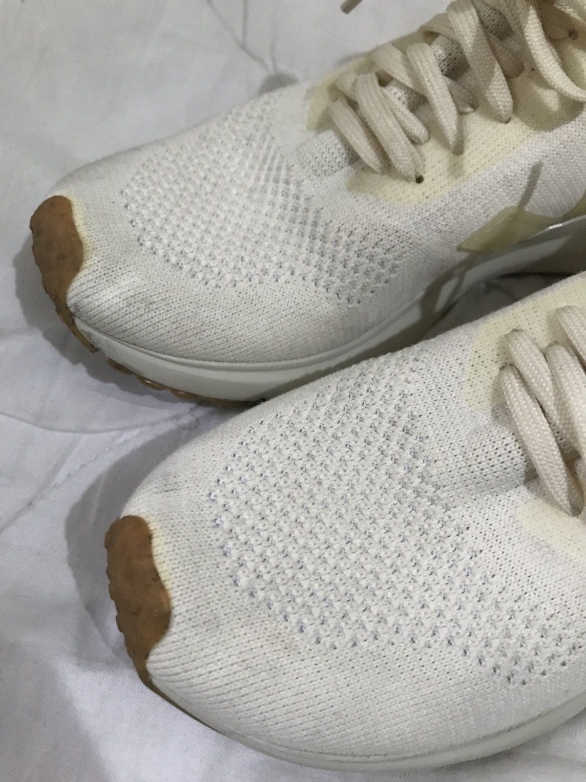Rick Owens × Veja VEJA X RICK OWENS V KNIT MID BUTTER SNEAKER Size US 7 / IT 37 - 11 Thumbnail