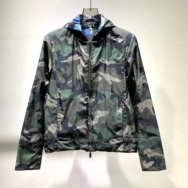 Valentino Valentino Wear a camouflage jacket on both sides Size M / US 6-8 / IT 42-44 - 1 Thumbnail