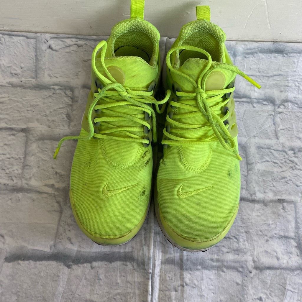 Nike Nike Air Presto men 7 tie up low top athletic shoes neon yellow/green Size US 7 / EU 40 - 8 Thumbnail