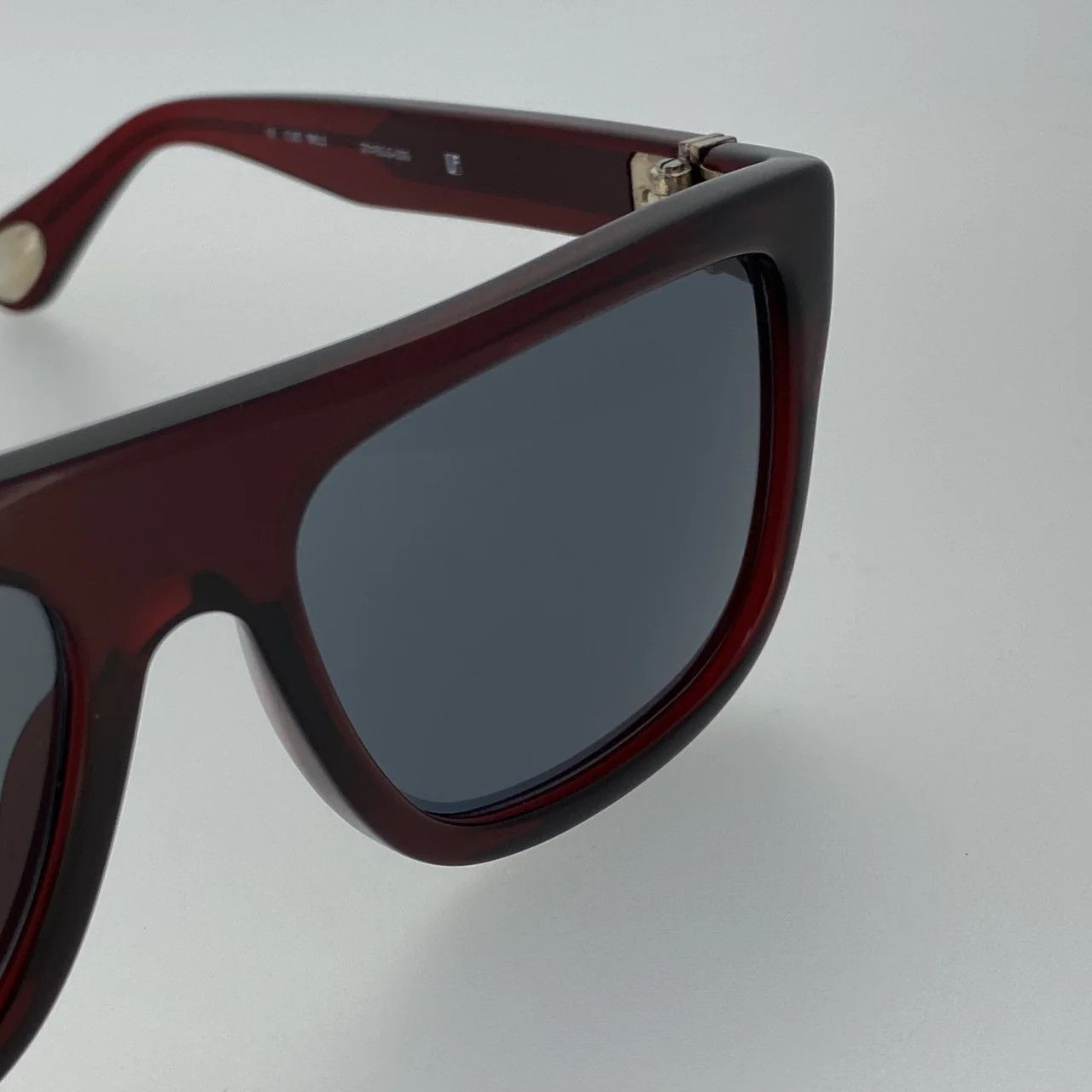 Ann Demeulemeester Ann Demeulemeester Sunglasses Flat Top Bordeaux Red and Blue Size ONE SIZE - 10 Thumbnail