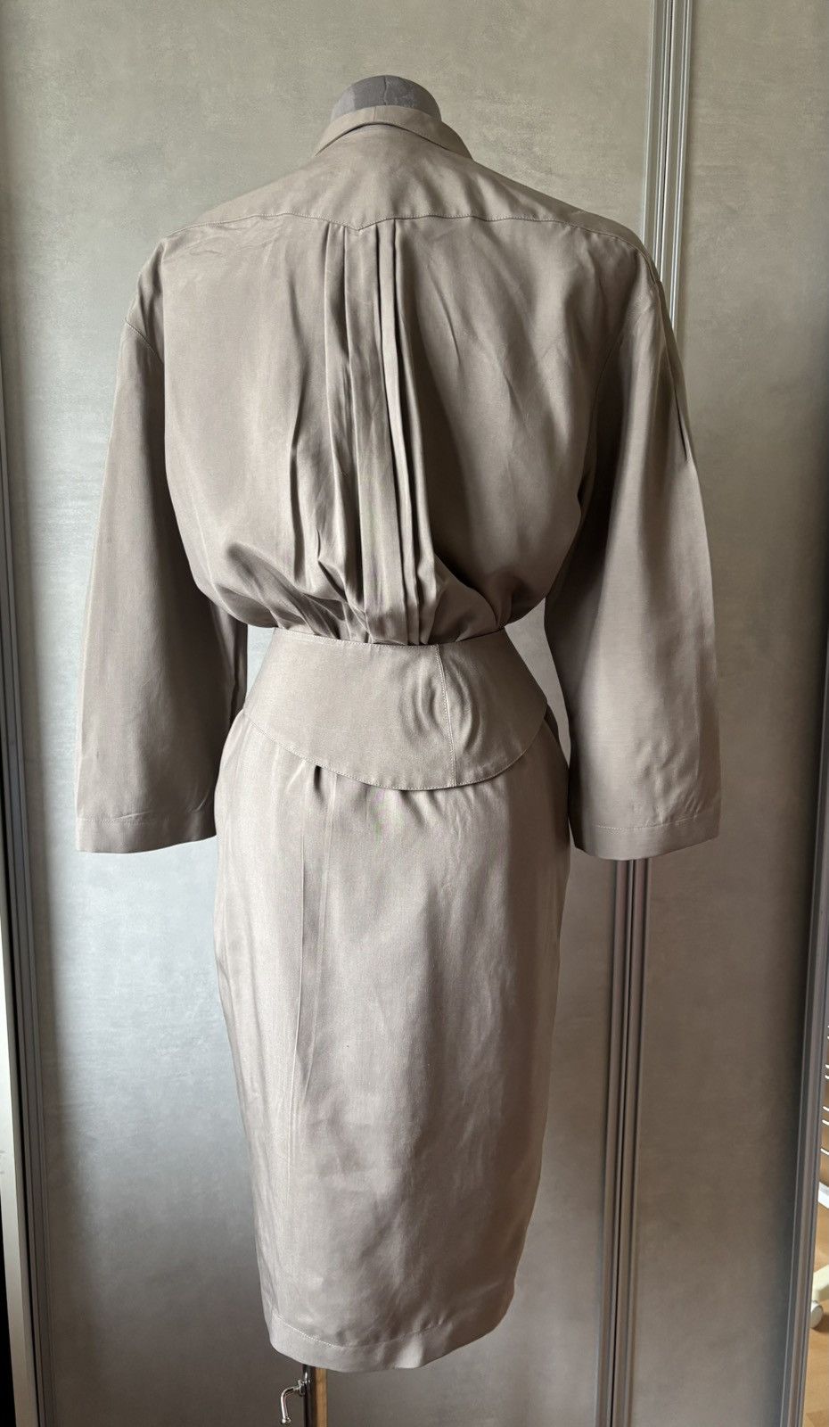 Thierry Mugler THIERRY MUGLER Silk midi dress vintage Size M / US 6-8 / IT 42-44 - 9 Thumbnail