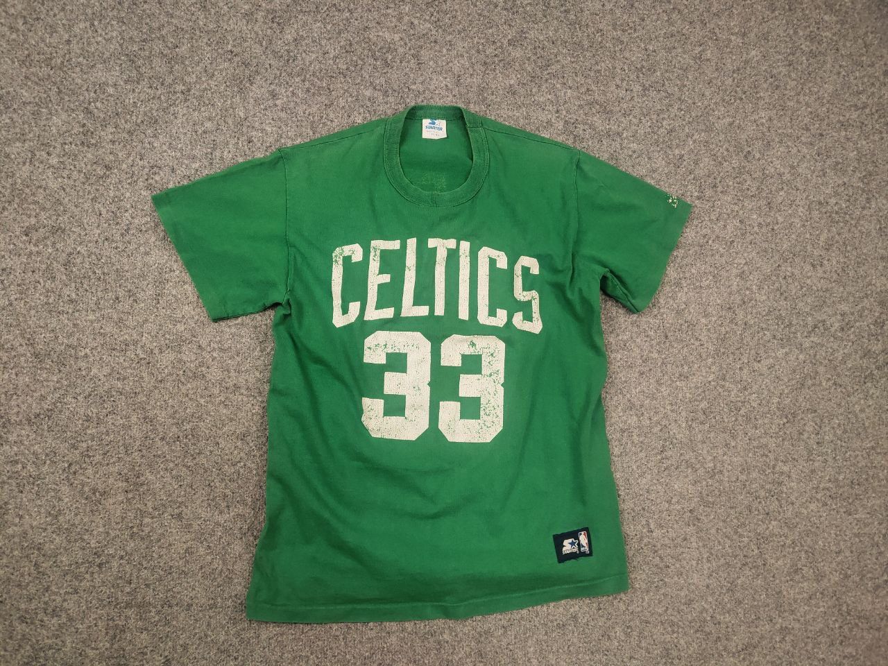 NBA Vintage 90's Starter Larry Bird Celtics 33 NBA Graphic Shirt Size US L / EU 52-54 / 3 - 2 Thumbnail