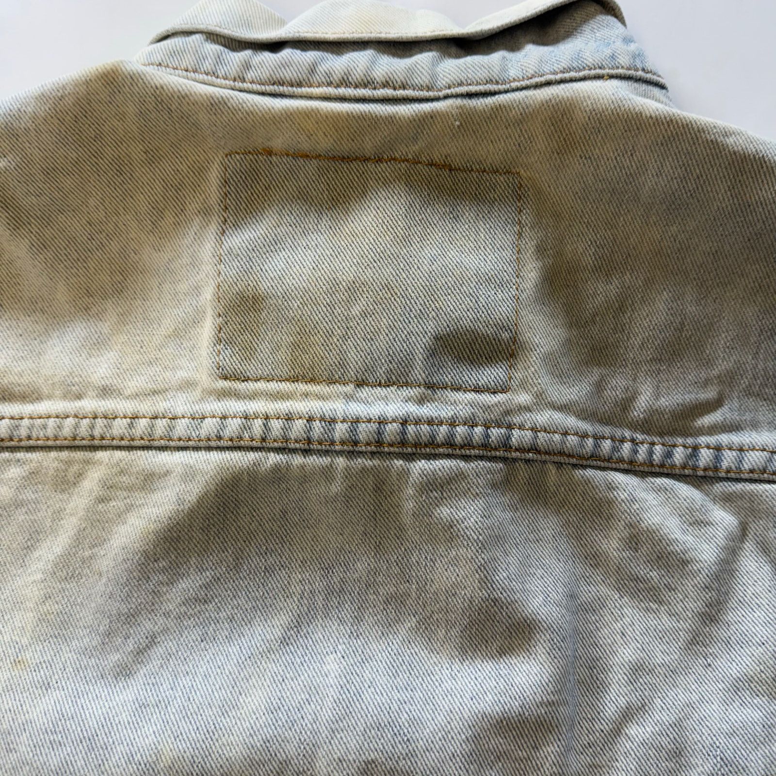 Levi's 90'S Levi's 70598-4834 Large Patch Denim Jacket Size Medium Size US M / EU 48-50 / 2 - 17 Thumbnail