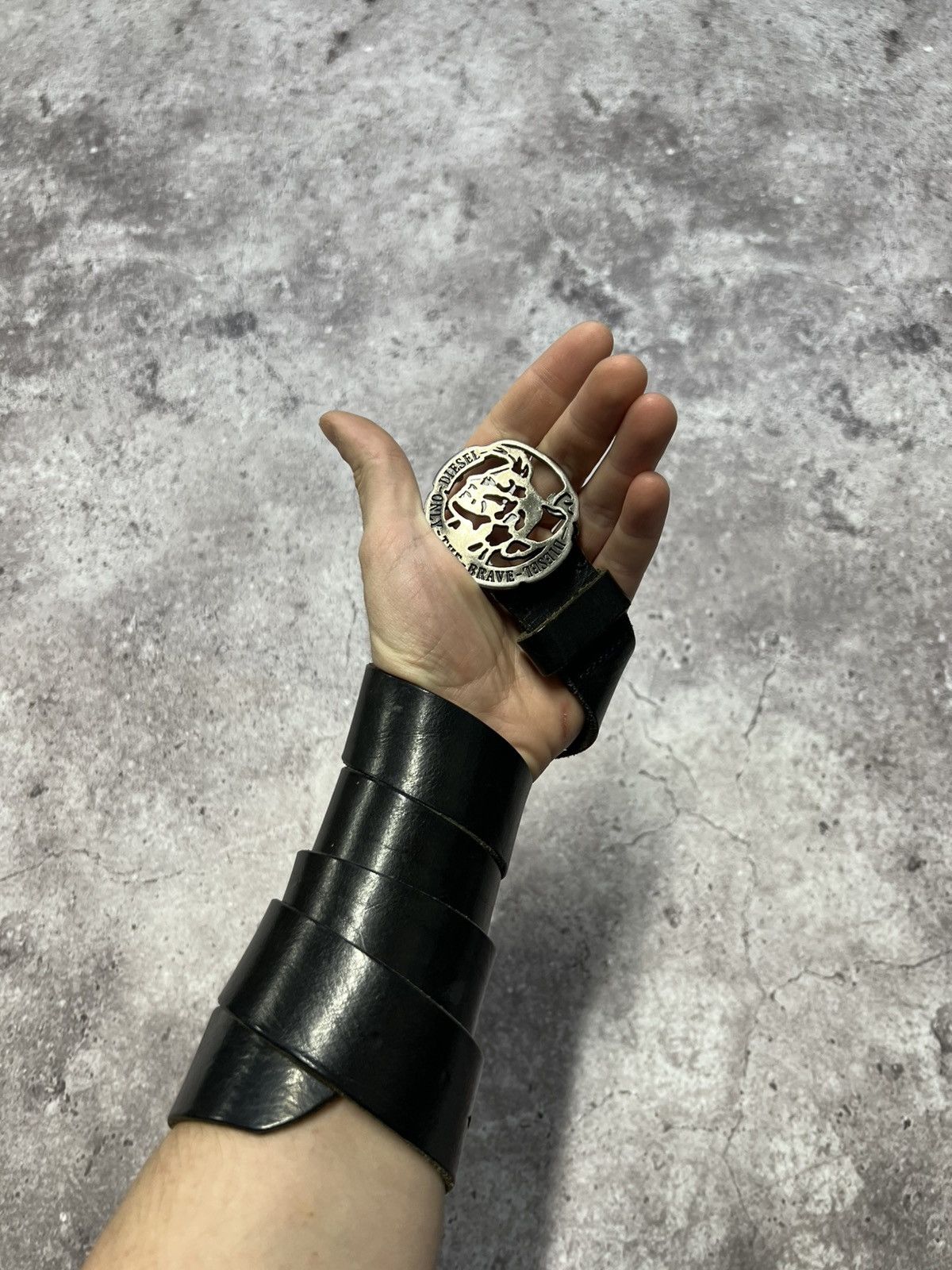 Diesel Vintage Diesel Leather Belt Monogram Big Logo Japanesse Y2K Size ONE SIZE - 1 Thumbnail