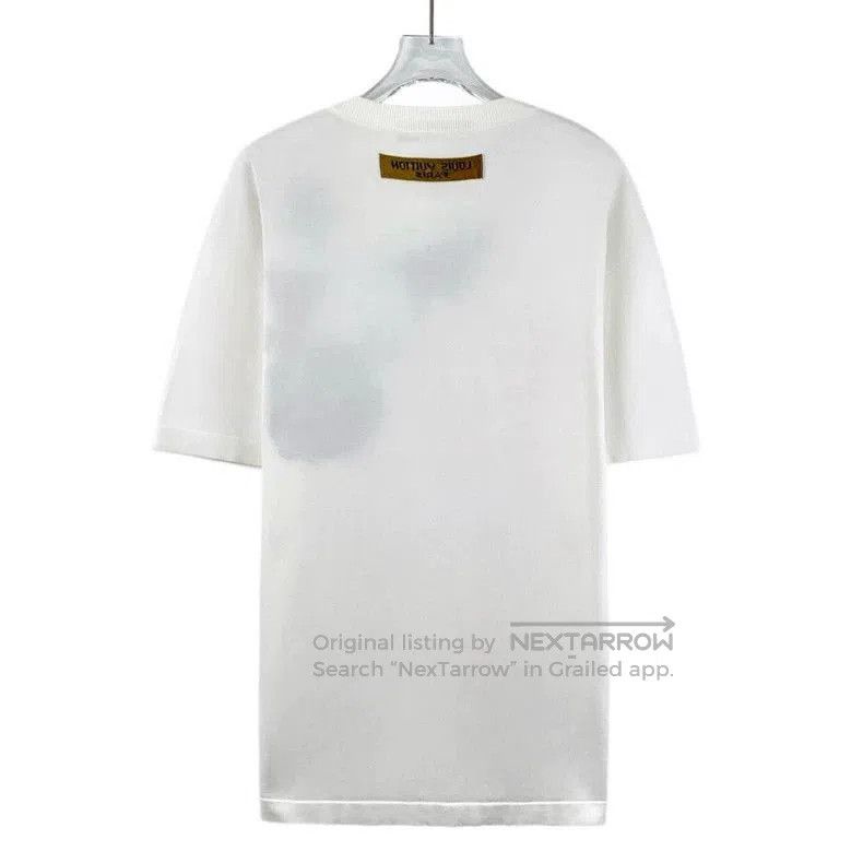 Louis Vuitton Louis Vuitton White Paper Plane Graphic T-shirt. Size US S / EU 44-46 / 1 - 2 Thumbnail