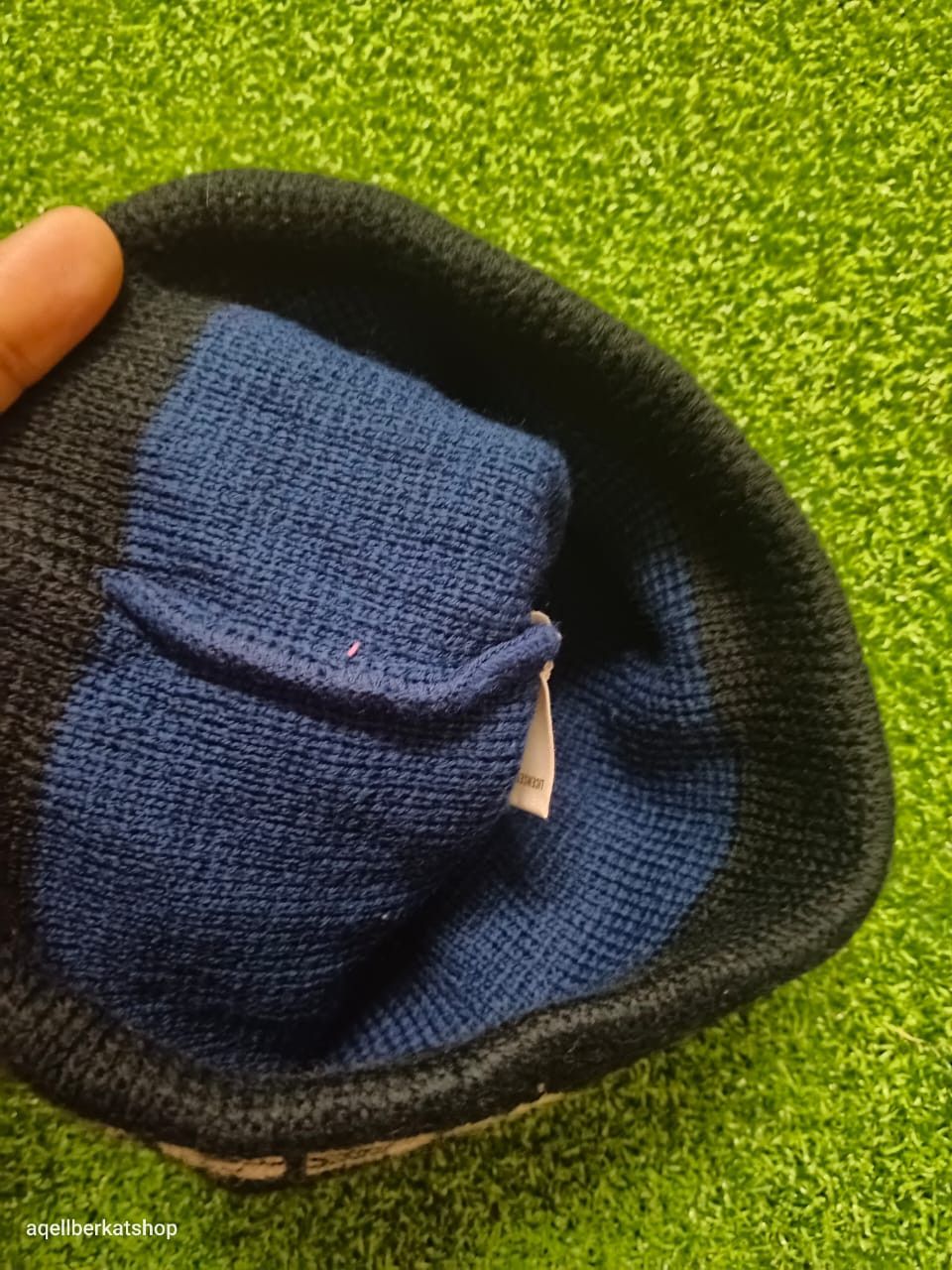 Vintage VTG Y2K Disney Mickey mouse Beanie Size ONE SIZE - 4 Thumbnail