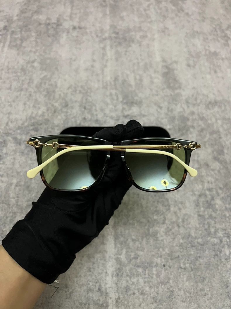 Gucci Gucci Horse buckle sunglasses 2502-Nextarrow Size ONE SIZE - 2 Thumbnail