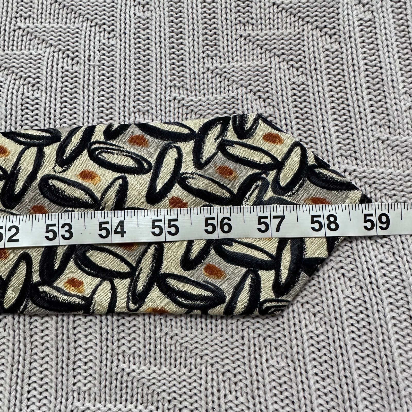 Hugo Boss Hugo Boss gold and black Italian silk tie Size ONE SIZE - 4 Thumbnail
