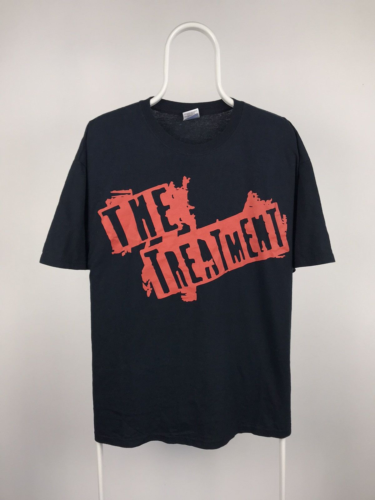 Band Tees × Vintage Vintage 2011 The Treatment This Might Hurt Rock Band Tee Size US XL / EU 56 / 4 - 3 Thumbnail