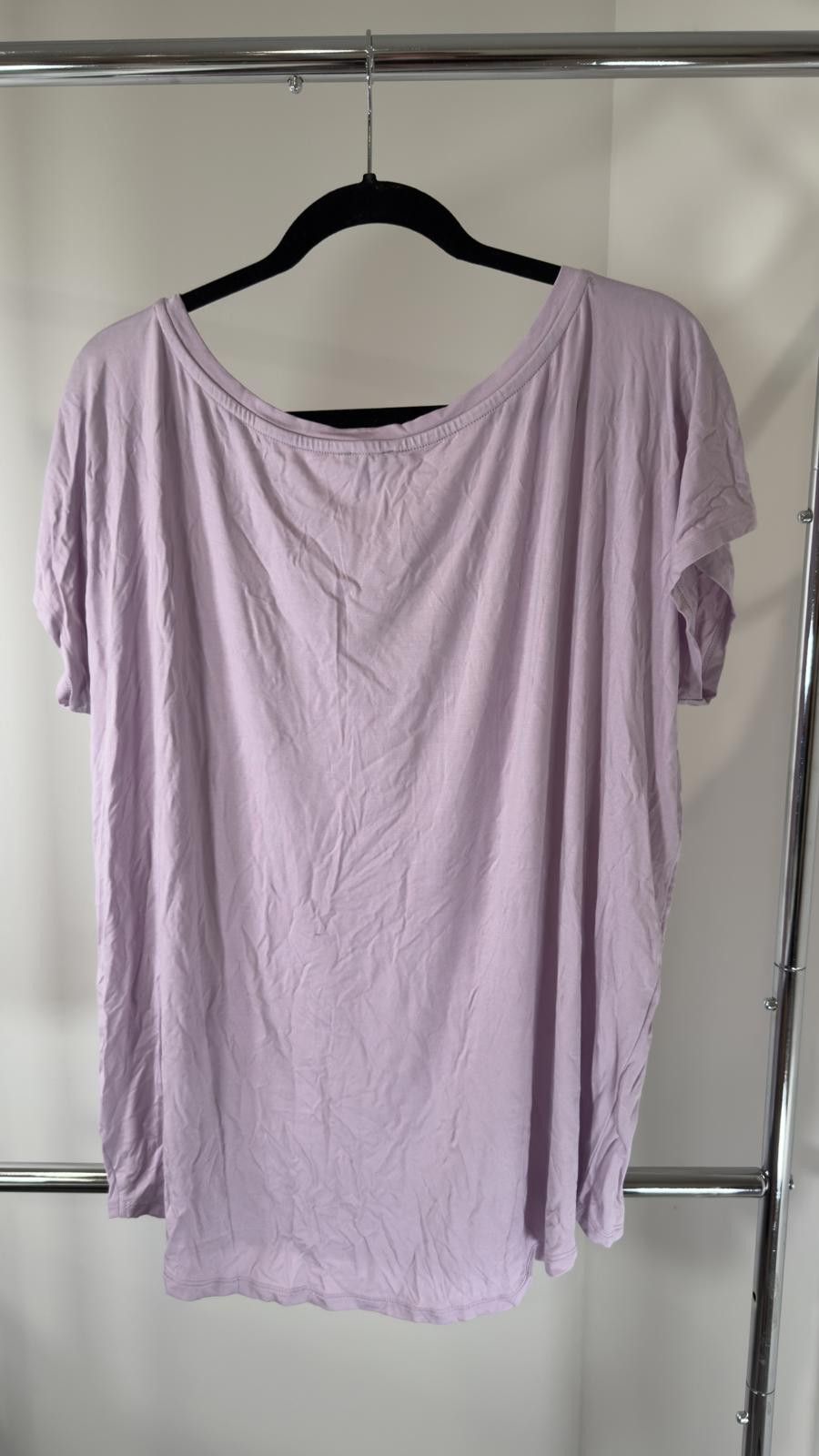 Express Express Lightweight Lavender Top - Size L Size L / US 10 / IT 46 - 2 Thumbnail
