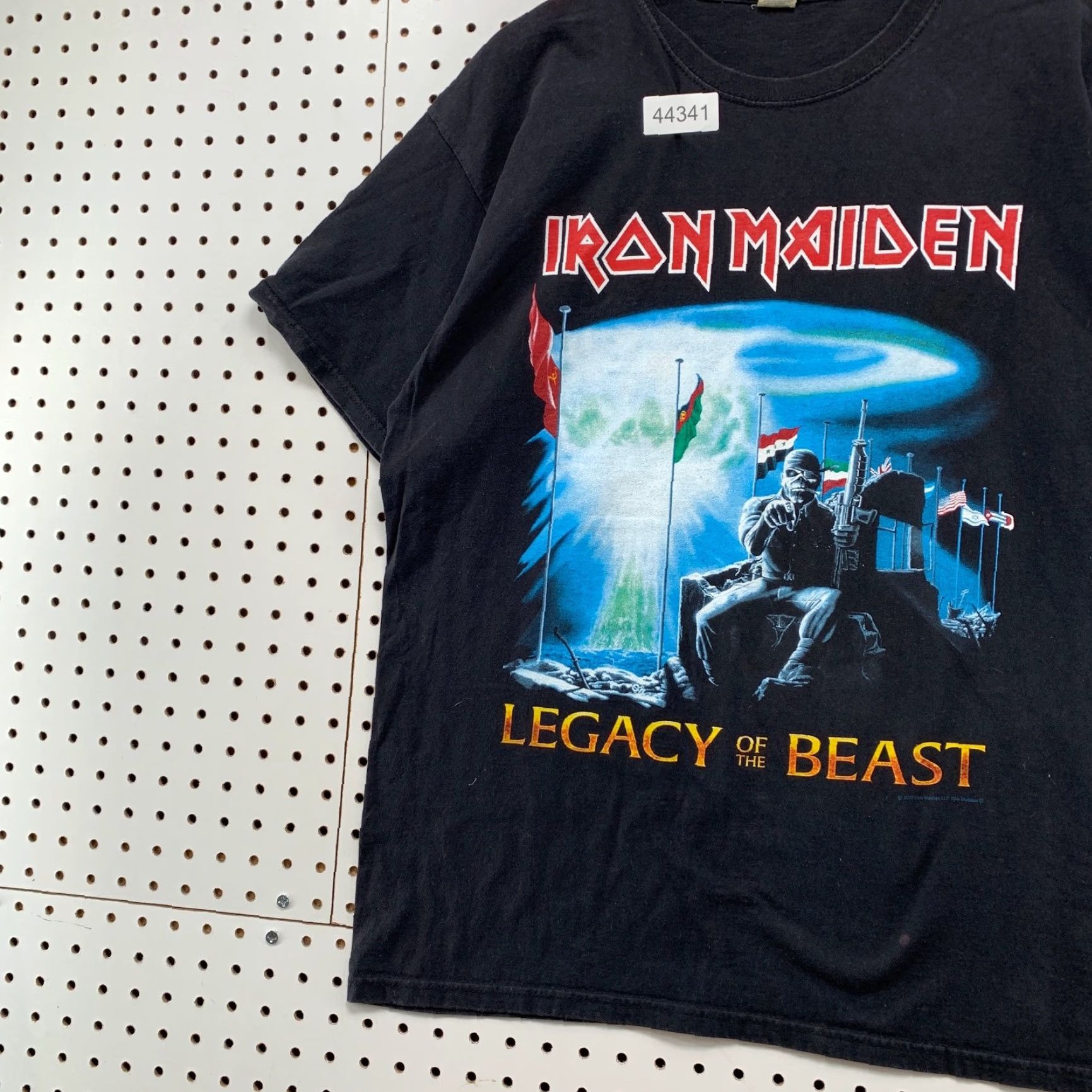 Fruit Of The Loom Iron Maiden Legacy Beast T Shirt Mens XL Black 2019 North America Tour Band Tee Size US XL / EU 56 / 4 - 4 Thumbnail