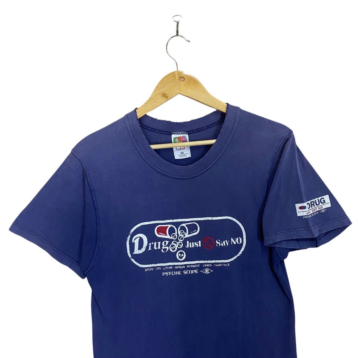 Japanese Brand Vintage 90s Drugs Just Say No Big Logo Shortsleeve Tee Size US S / EU 44-46 / 1 - 4 Thumbnail