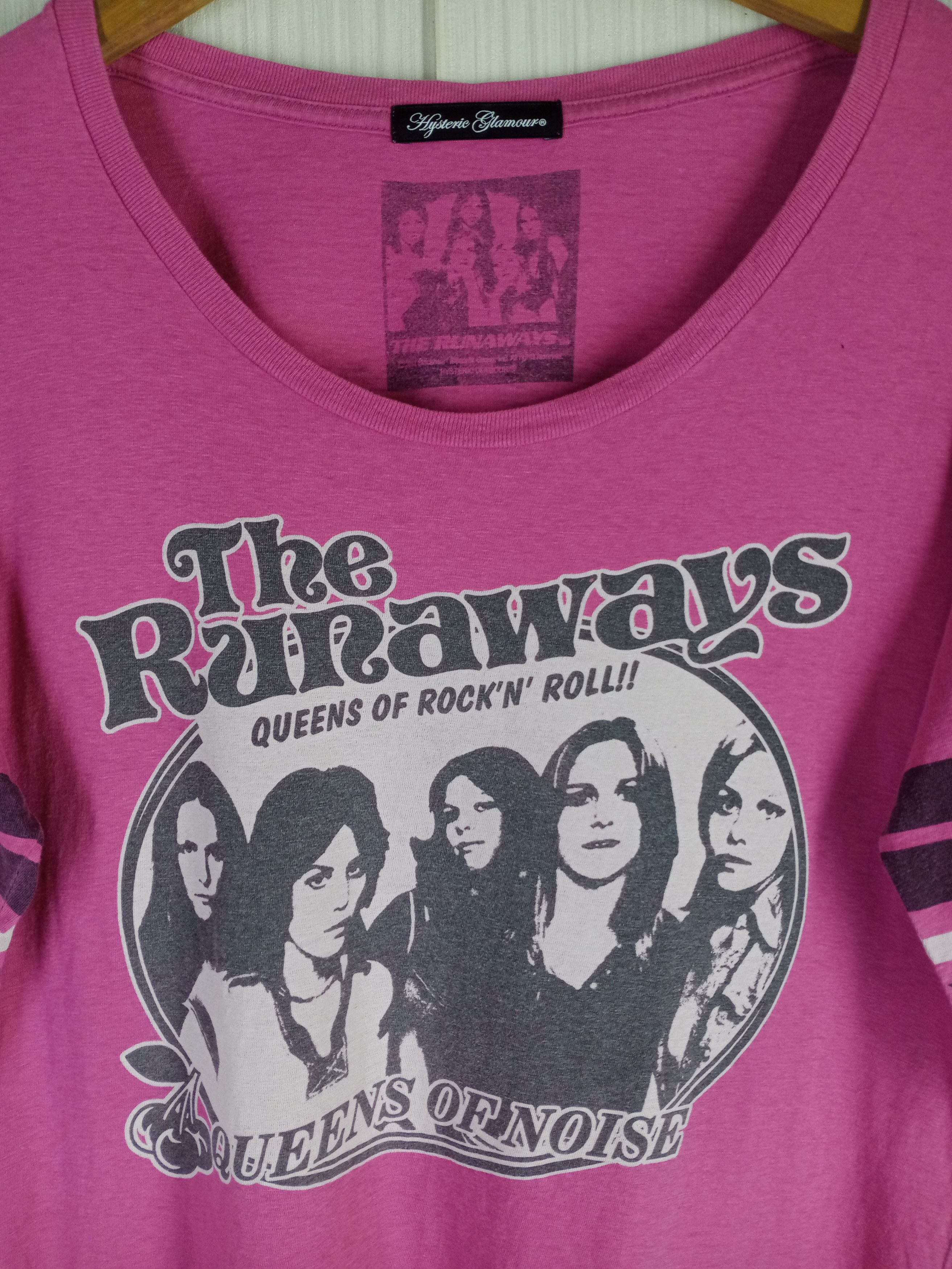 Hysteric Glamour Rare Vintage Hysteric Glamour X The Runaways Tshirt Size M / US 6-8 / IT 42-44 - 4 Thumbnail