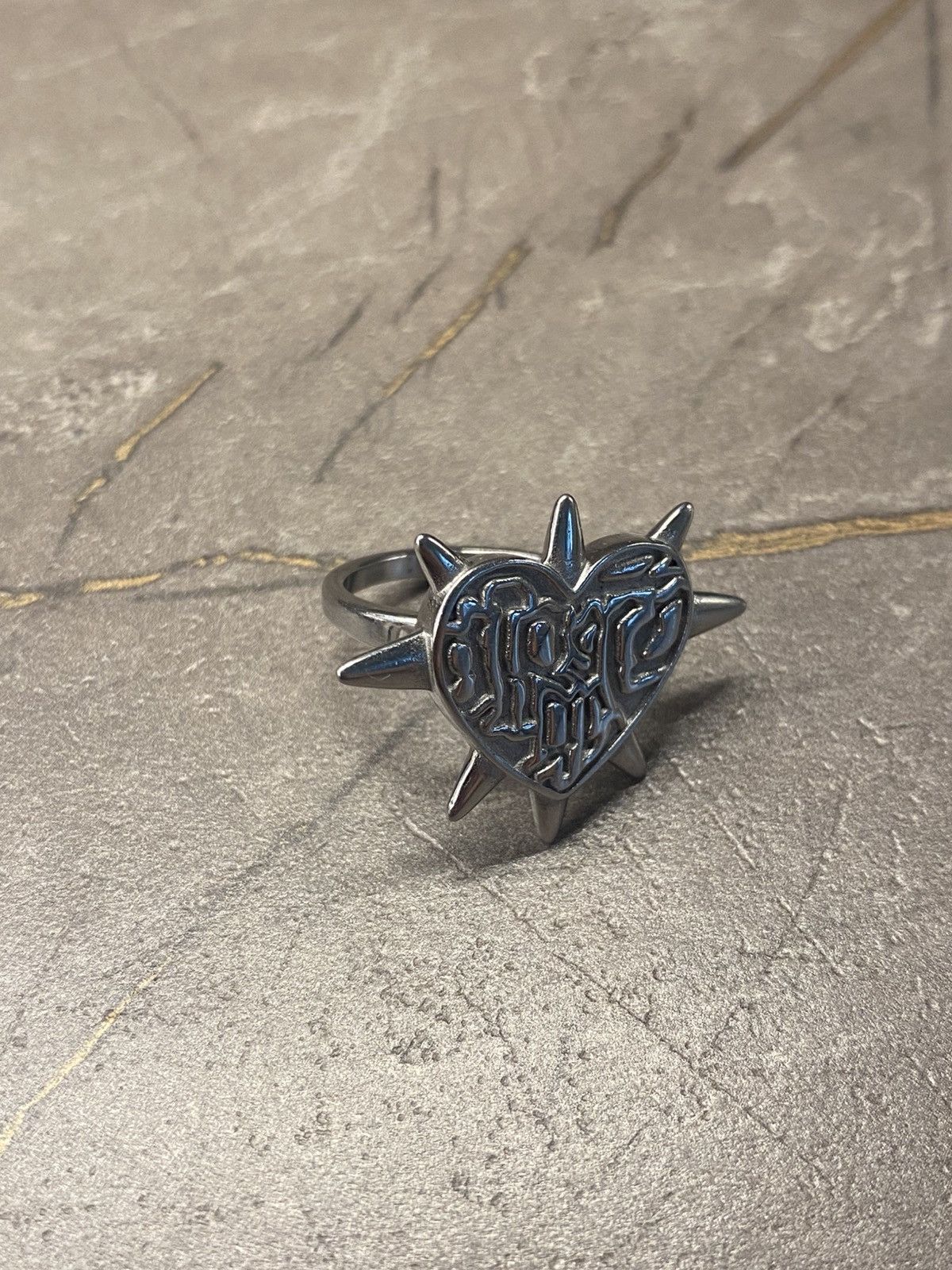 Racer Worldwide racer worldwide heart ring Size ONE SIZE - 1 Thumbnail