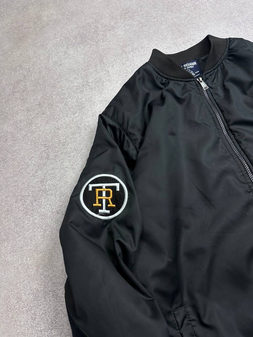 True Religion Vintage True Religion Nylon Oversized Bomber Jacket Y2K XL Size US XL / EU 56 / 4 - 5 Thumbnail