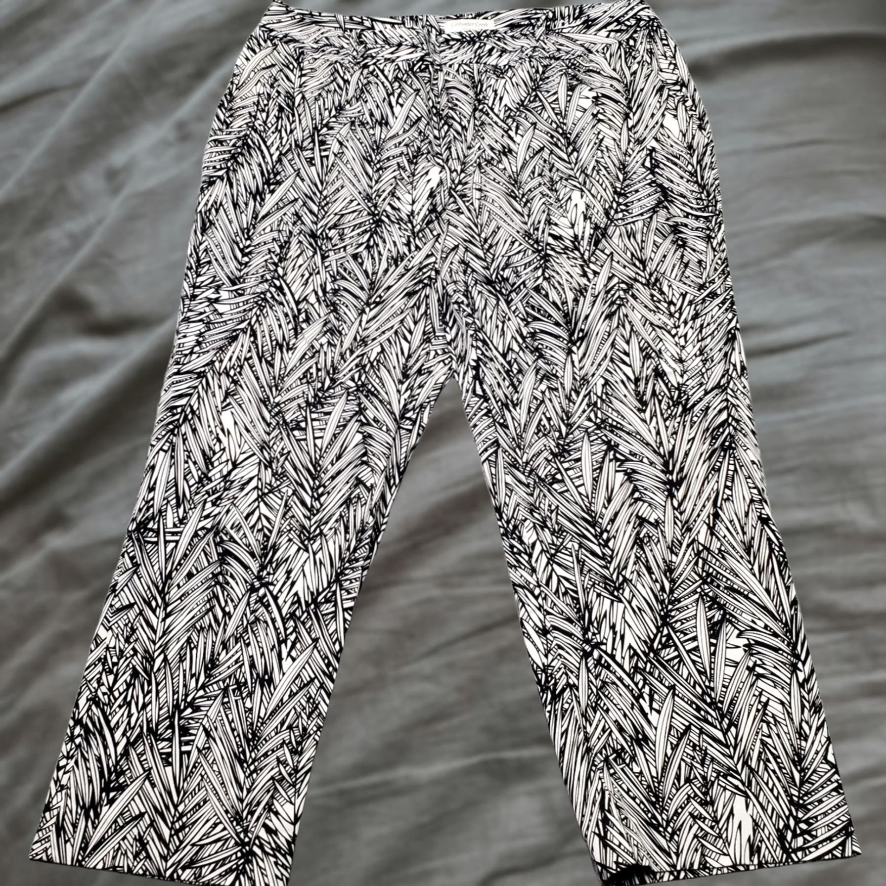 Coldwater Creek Coldwater Creek Womens Size 12 Multicolor Palm Leaf Ankle Pants Straight Leg Regular Fit Size 34" / US 12 / IT 48 - 1 Thumbnail