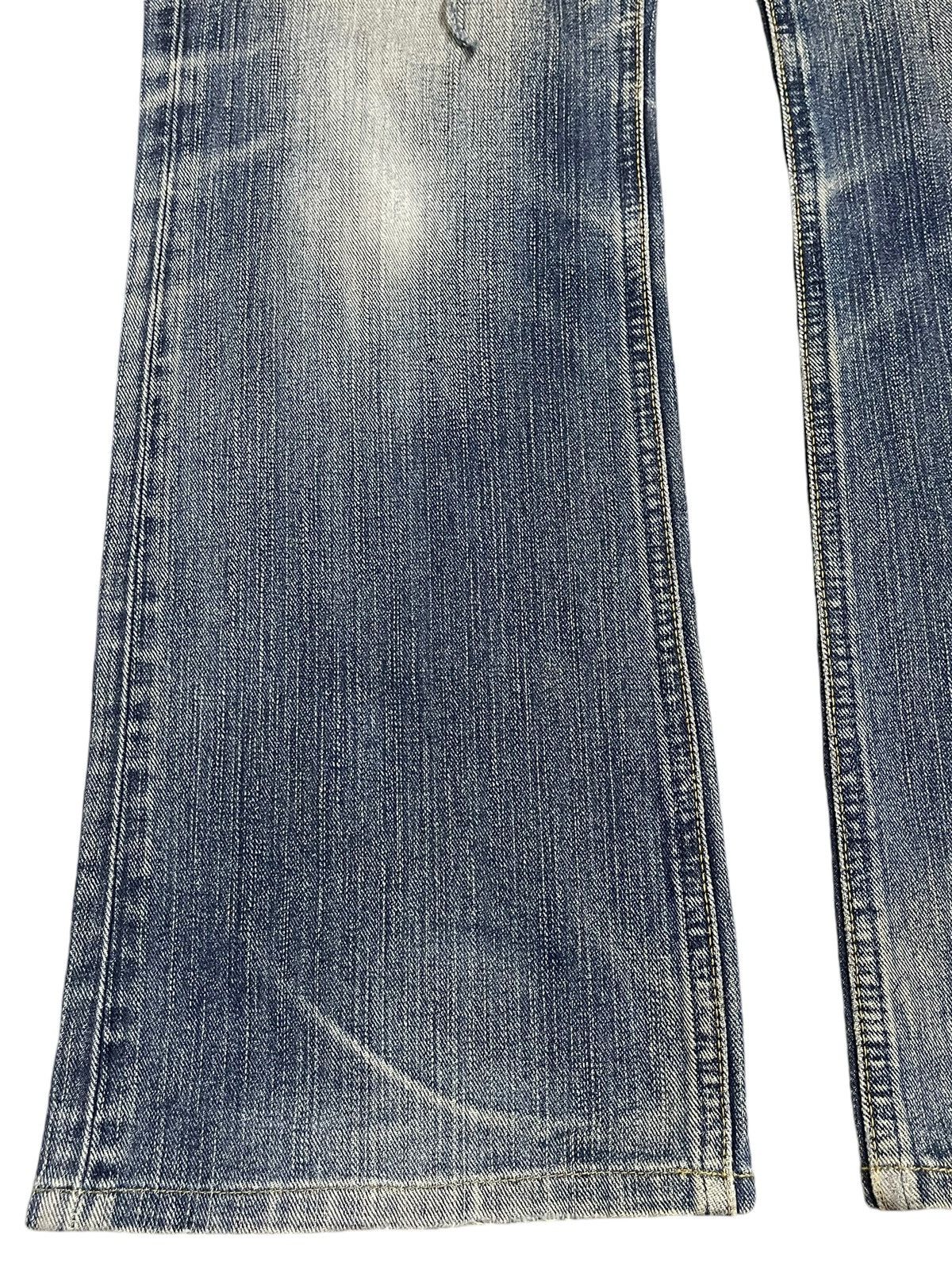 Lee Vintage Lee Blue Faded Wash Distressed Style Wide Leg Jeans Size US 34 / EU 50 - 7 Thumbnail