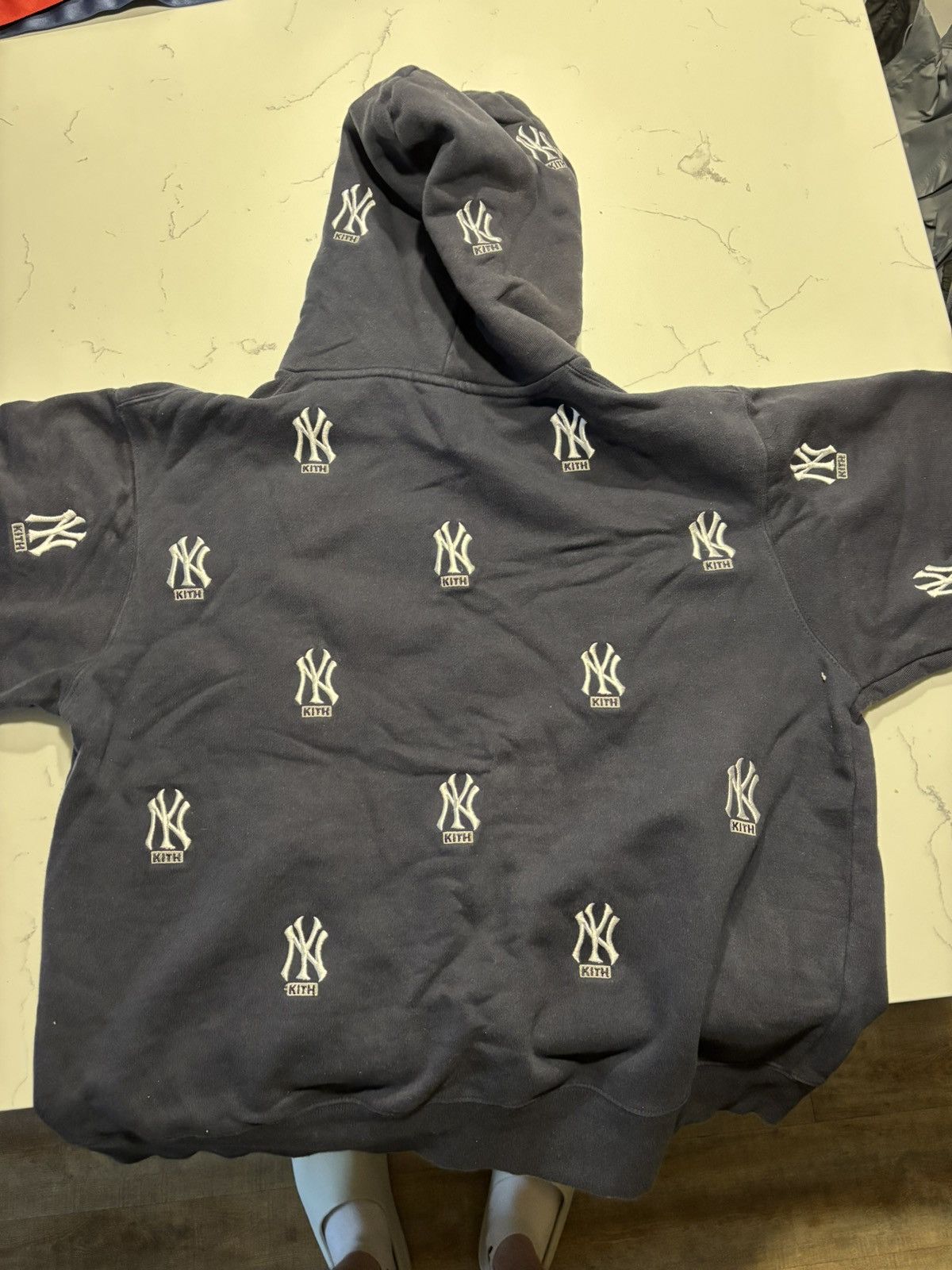 Kith Kith x MLB New York Yankees Monogram Faded Navy Hoodie Size US XL / EU 56 / 4 - 2 Thumbnail