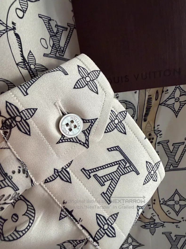 Louis Vuitton Louis Vuitton Mulberry silk shirt Size US M / EU 48-50 / 2 - 2 Thumbnail