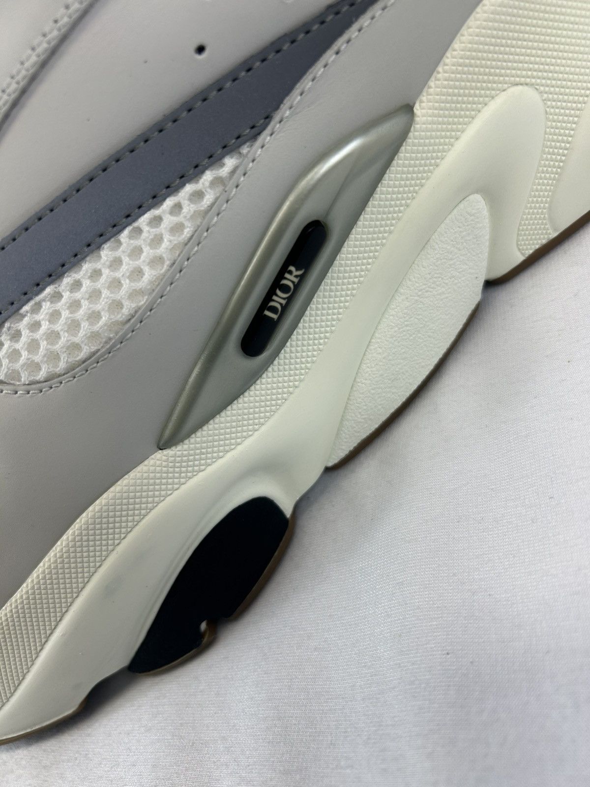 Dior Dior B22 Size US 15 / EU 48 - 2 Thumbnail