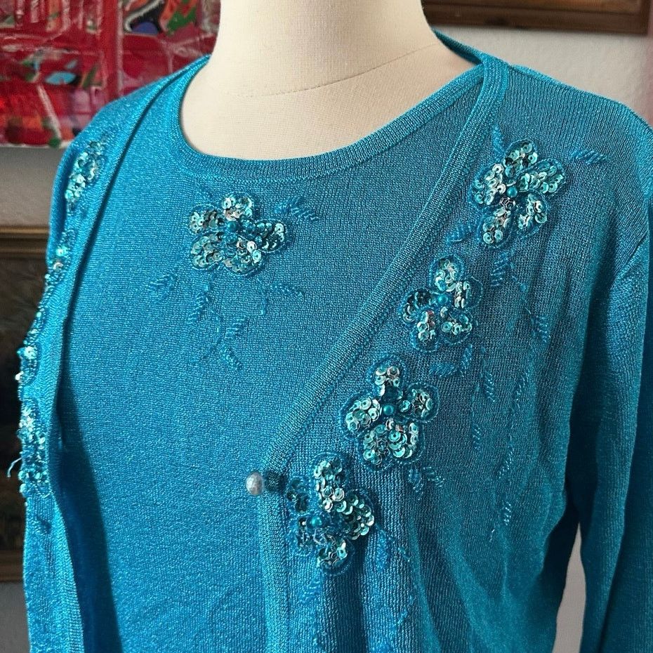 Other no brand blue floral beaded tank top cardigan set Size S / US 4 / IT 40 - 2 Thumbnail